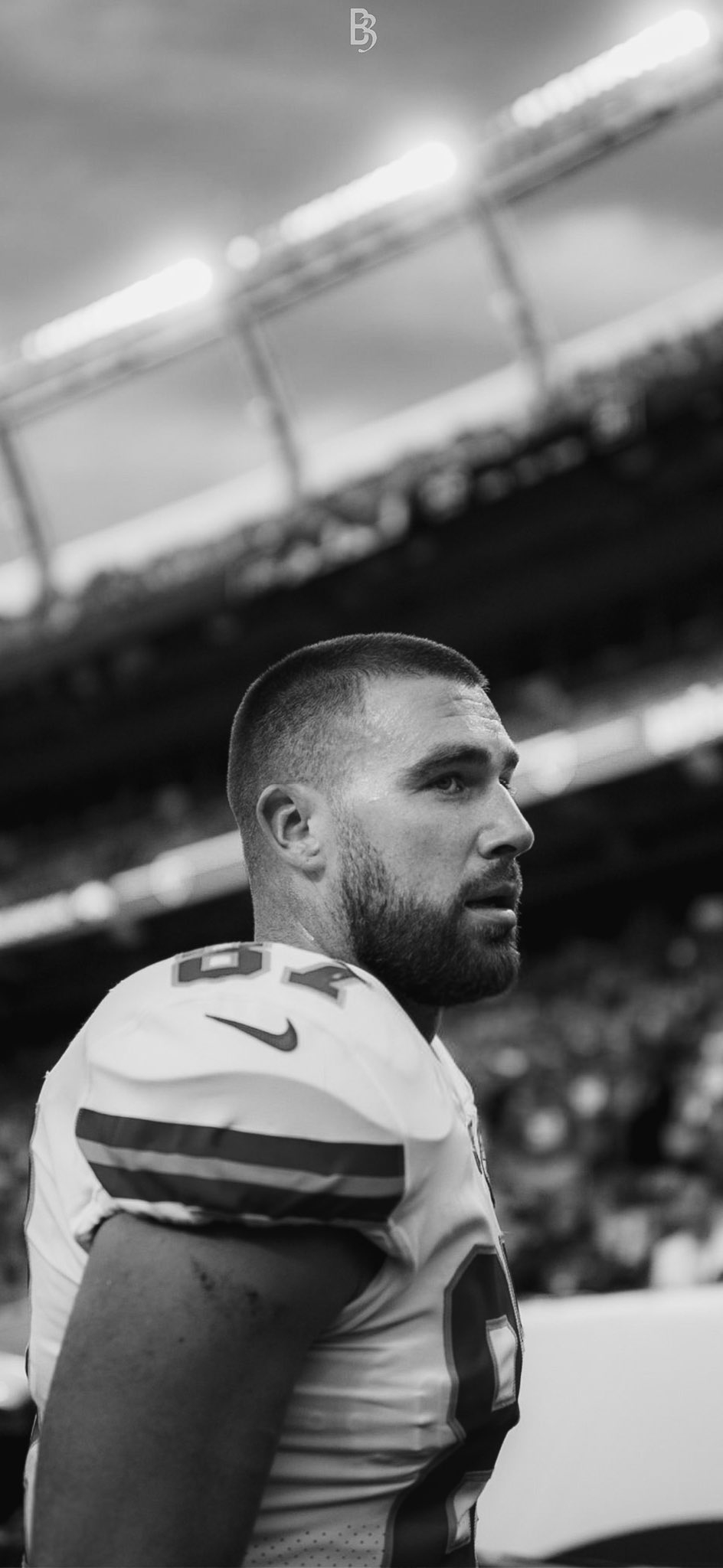 950x2050 Travis Kelce, #ChiefsKingdom, Phone