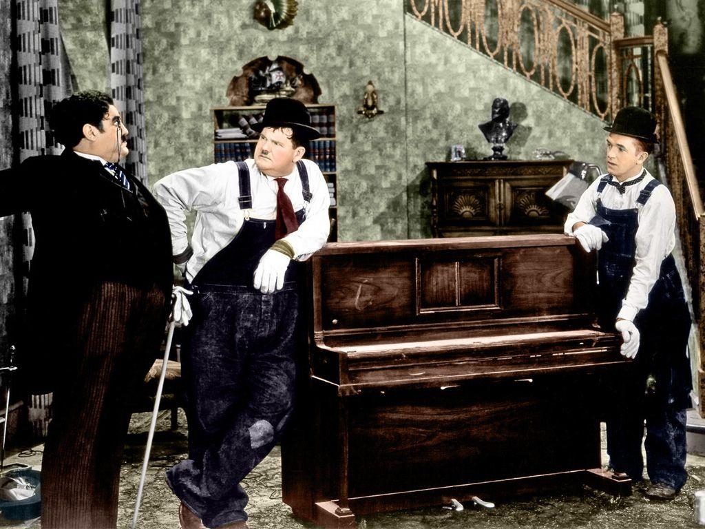 1030x770 Laurel and Hardy, Desktop