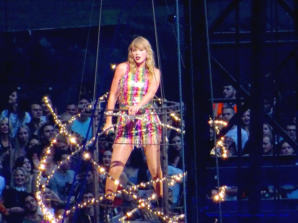 1030x770 Taylor Swift Reputation Stadium Tour 2018.. Taylor S, Desktop