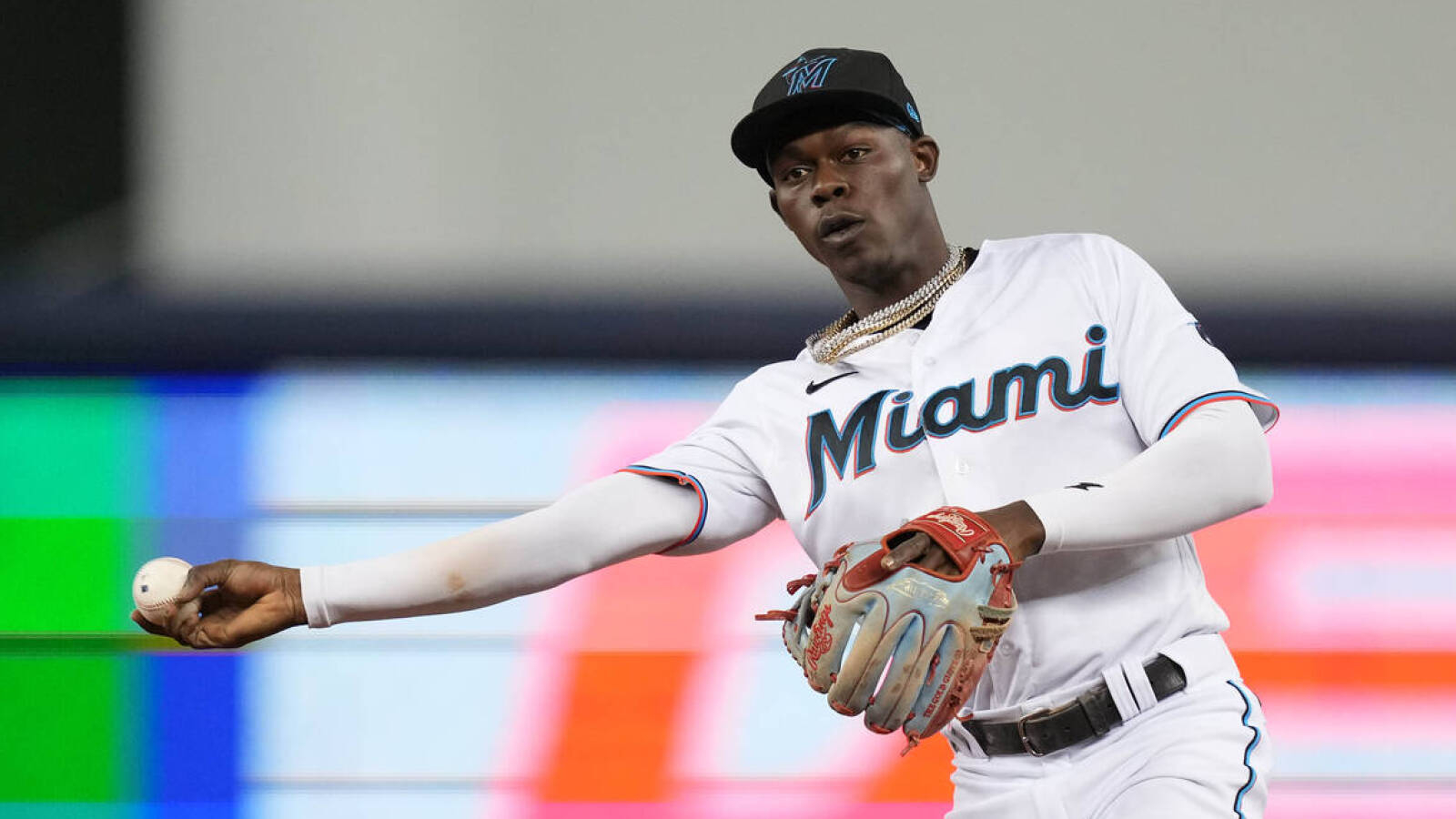 1600x900 Marlins' Jazz Chisholm fumes on social media after benching, Desktop