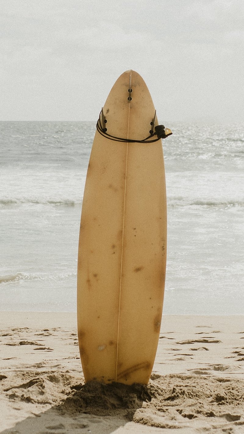 800x1430 Surfboard Image Wallpaper, Phone