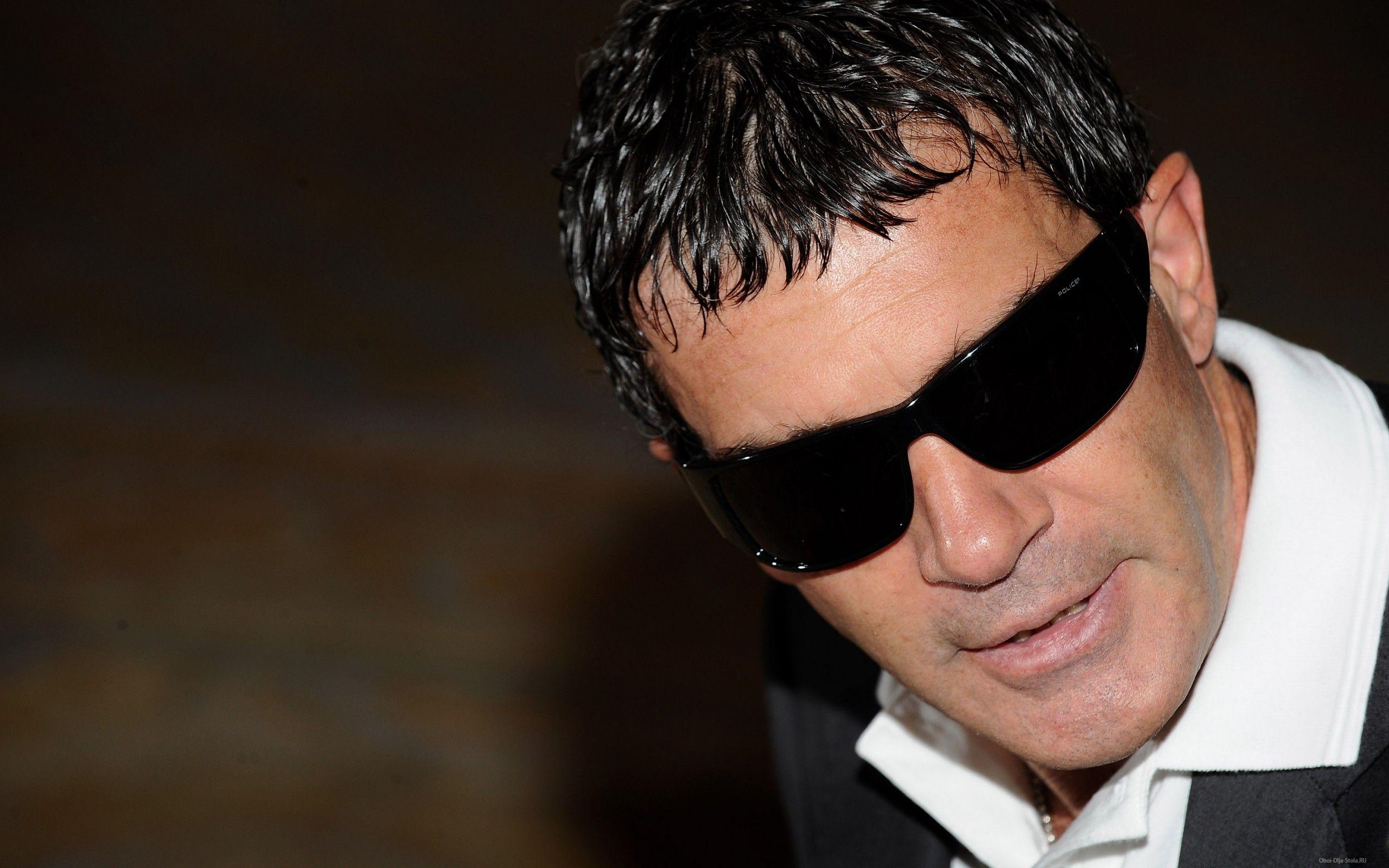 2560x1600 Antonio Banderas HD Wallpaper, Desktop