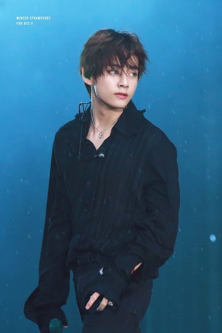 850x1280 Taehyung Wallpaper, Phone