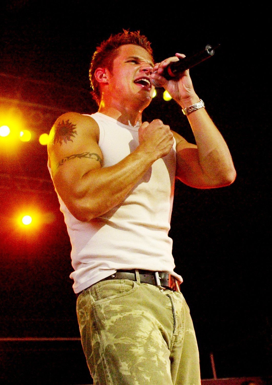 1070x1500 Nick Lachey to release fourth solo album. Nick lachey, Drew, Phone