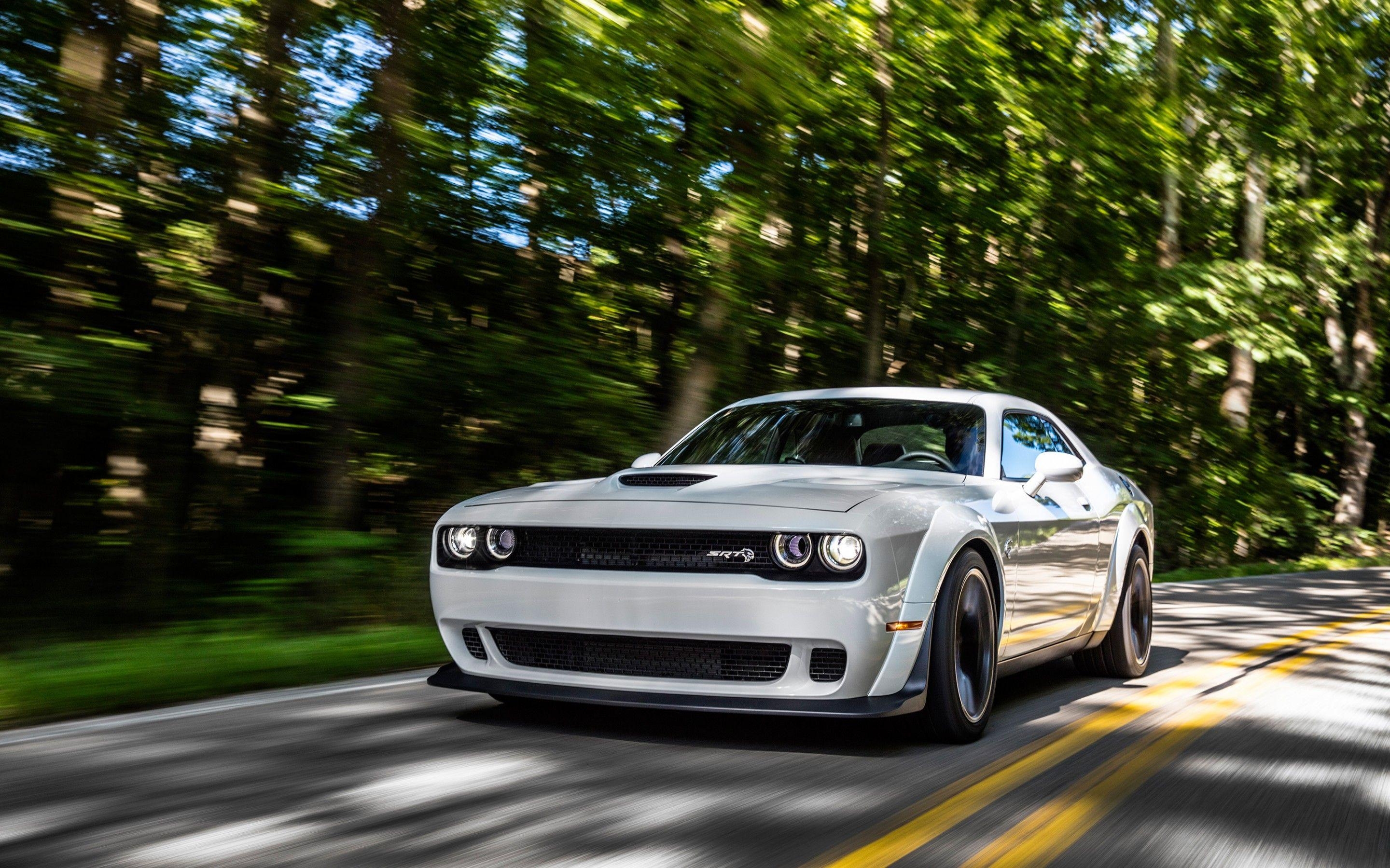 2880x1800 Wallpaper Dodge Challenger SRT Hellcat Widebody, White, HD, 2018, Desktop