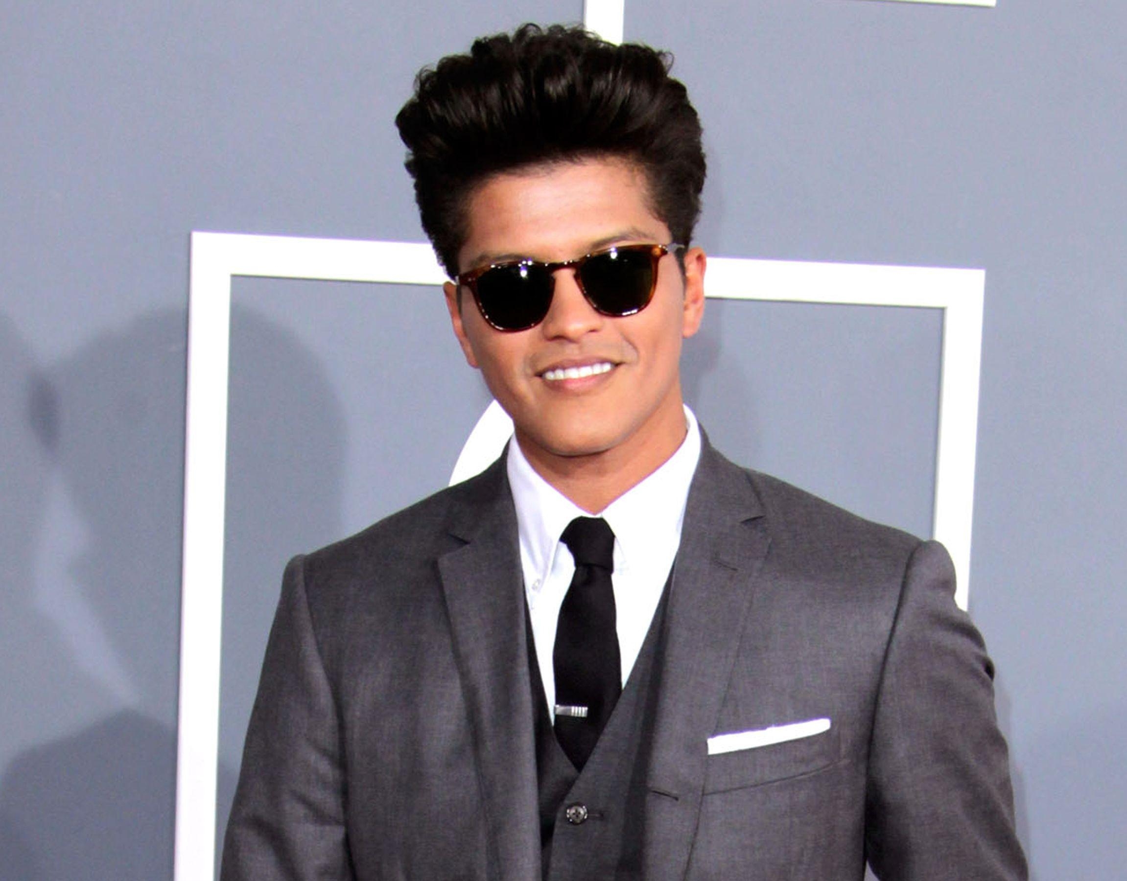 2310x1800 Bruno Mars Wallpaper High Resolution HD Wallpaper, Background, Desktop