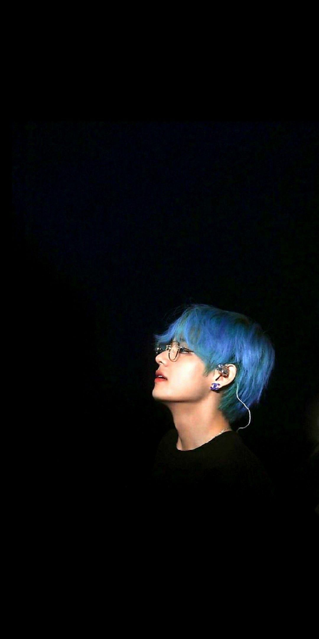 1080x2160 BTS V Lockscreen Wallpaper (black). Taehyung photohoot, Bts v, Bts, Phone