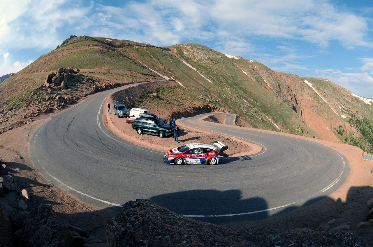 1280x850 Car picture ford fiesta 800 hp rally car at pikes peak photo, Desktop