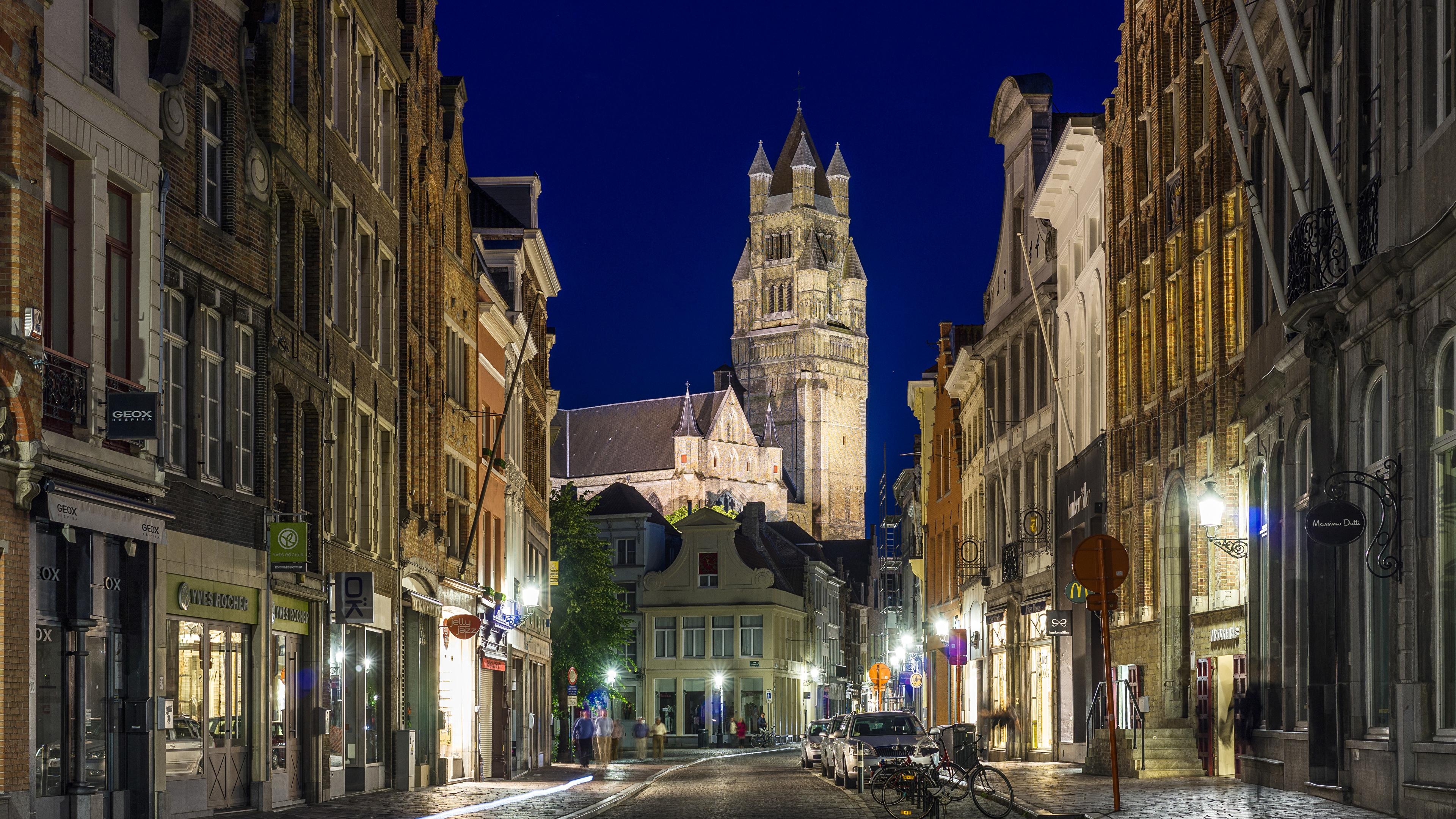 3840x2160 Wallpaper Belgium Bruges Street Night Street lights Cities, Desktop