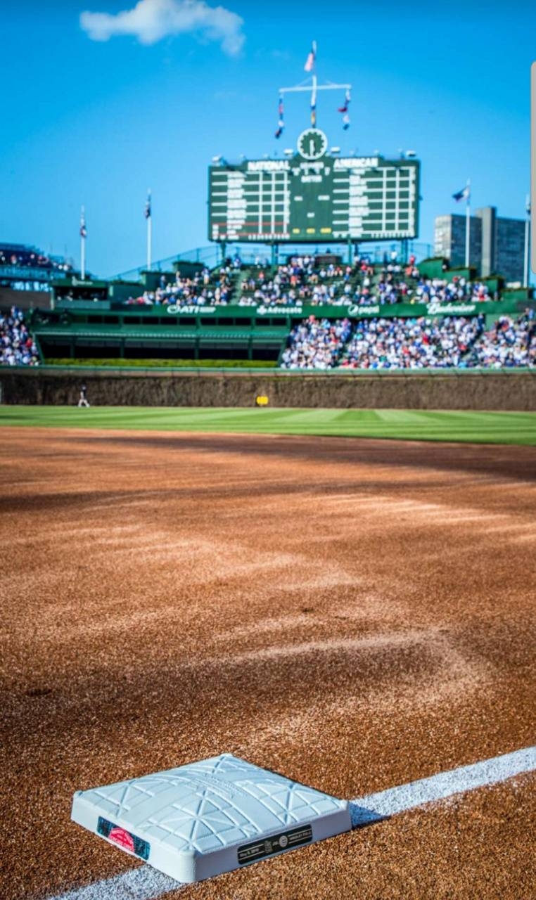 770x1280 Wrigley Field wallpaper, Phone