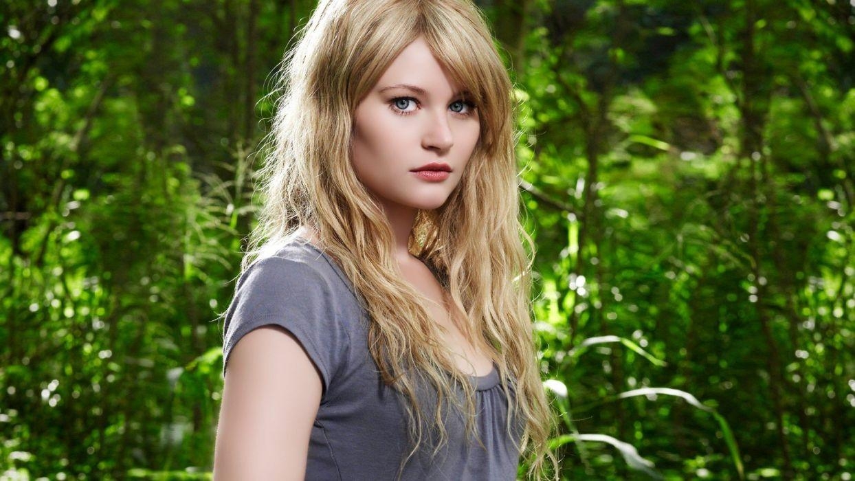 1250x700 Blondes women jungle blue eyes Claire Lost (TV Series) celebrity, Desktop