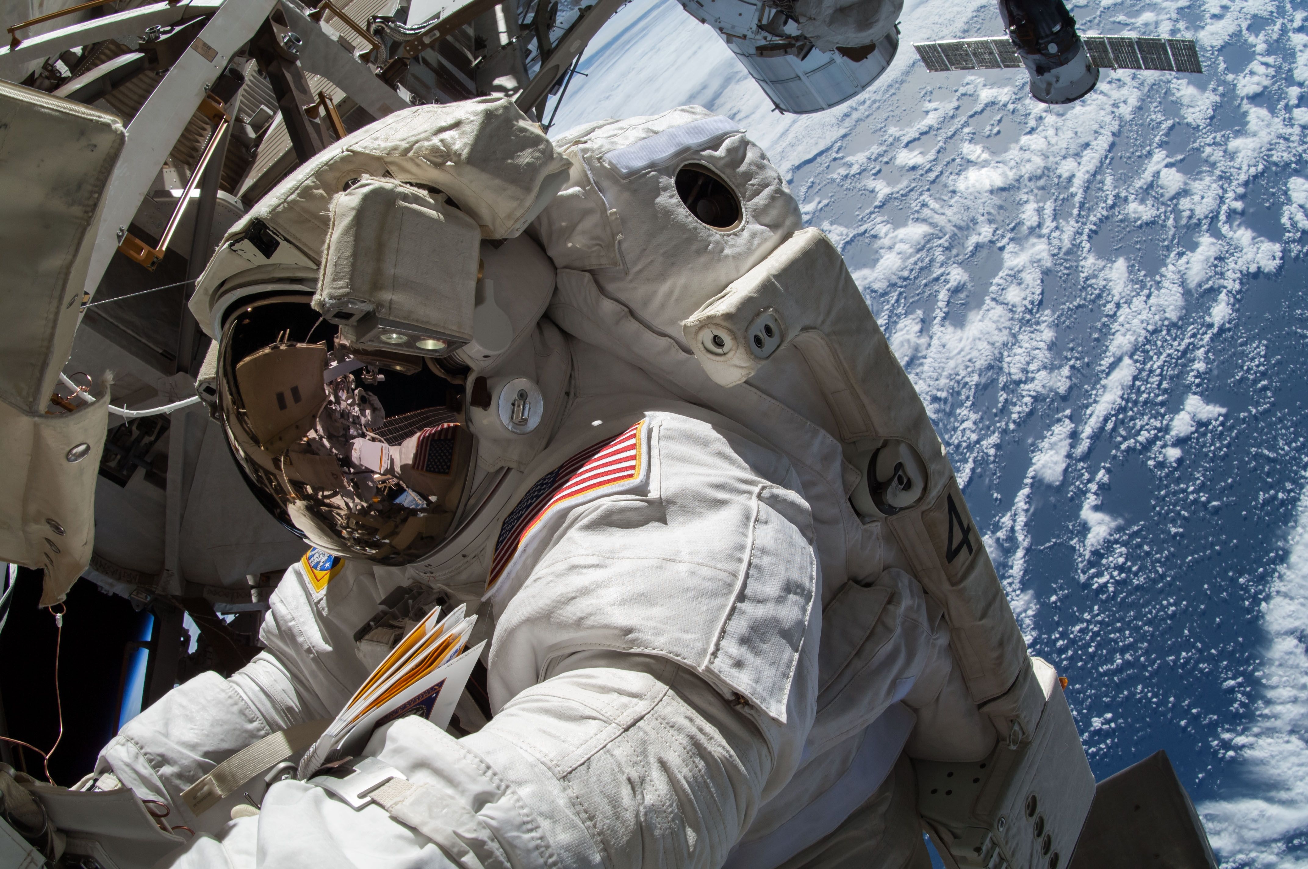 4290x2850 Be an Astronaut: NASA Accepting Applications for Future Explorers, Desktop