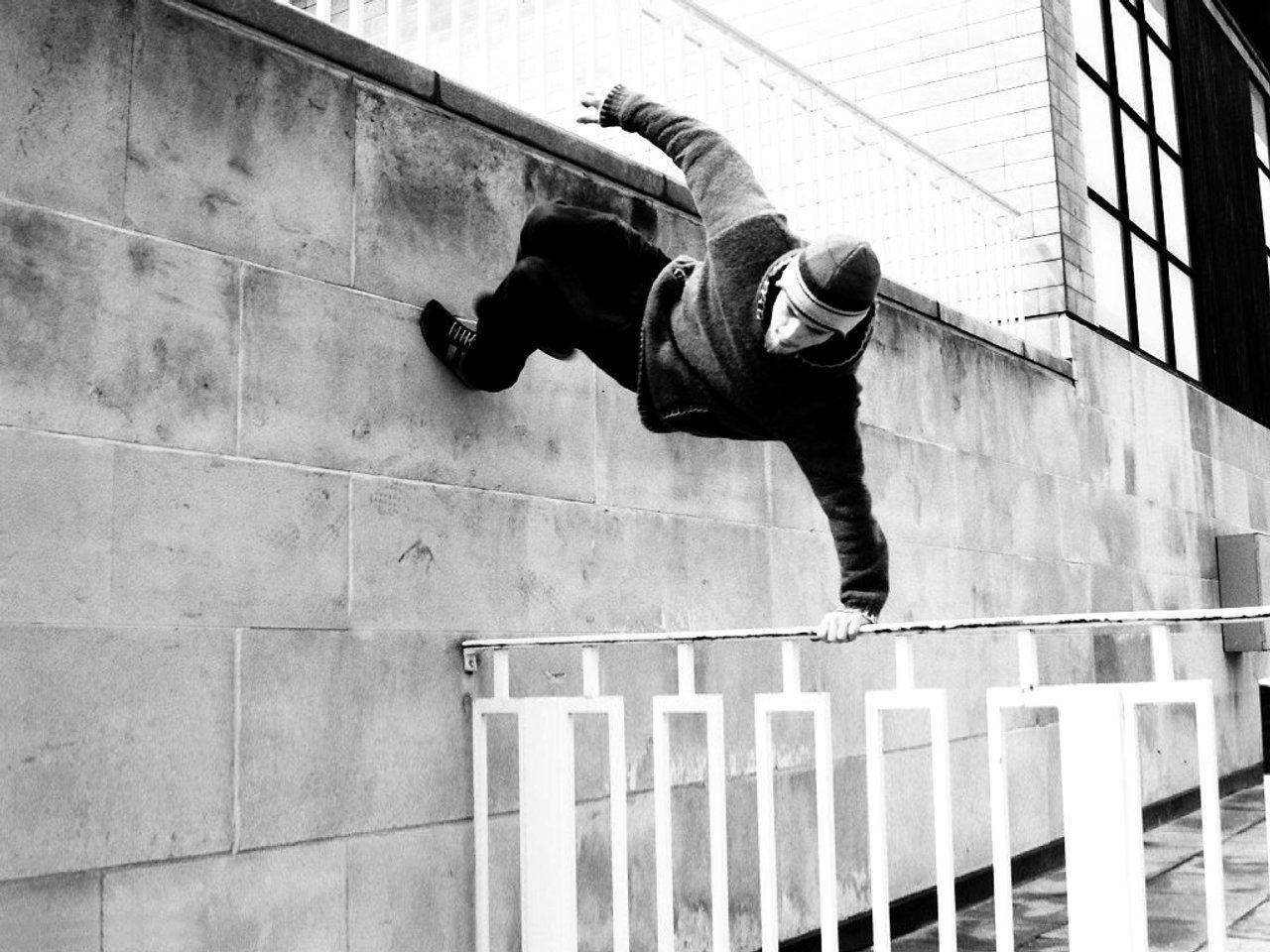 1280x960 Muchos Wallpaper Parkour!, Desktop