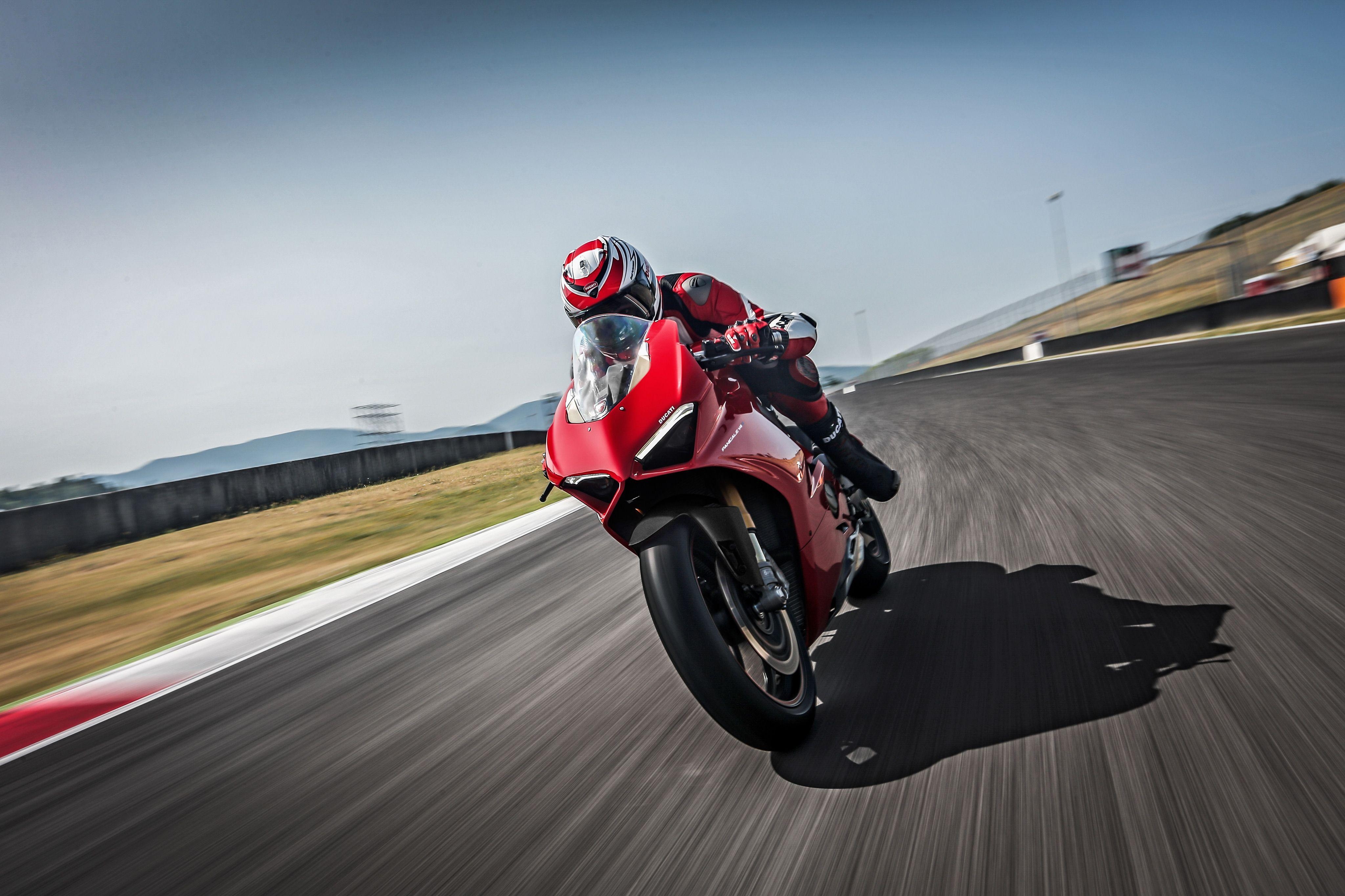 4100x2730 Ducati Panigale V4 S 2018 Racing, HD Bikes, 4k Wallpaper, Image, Desktop