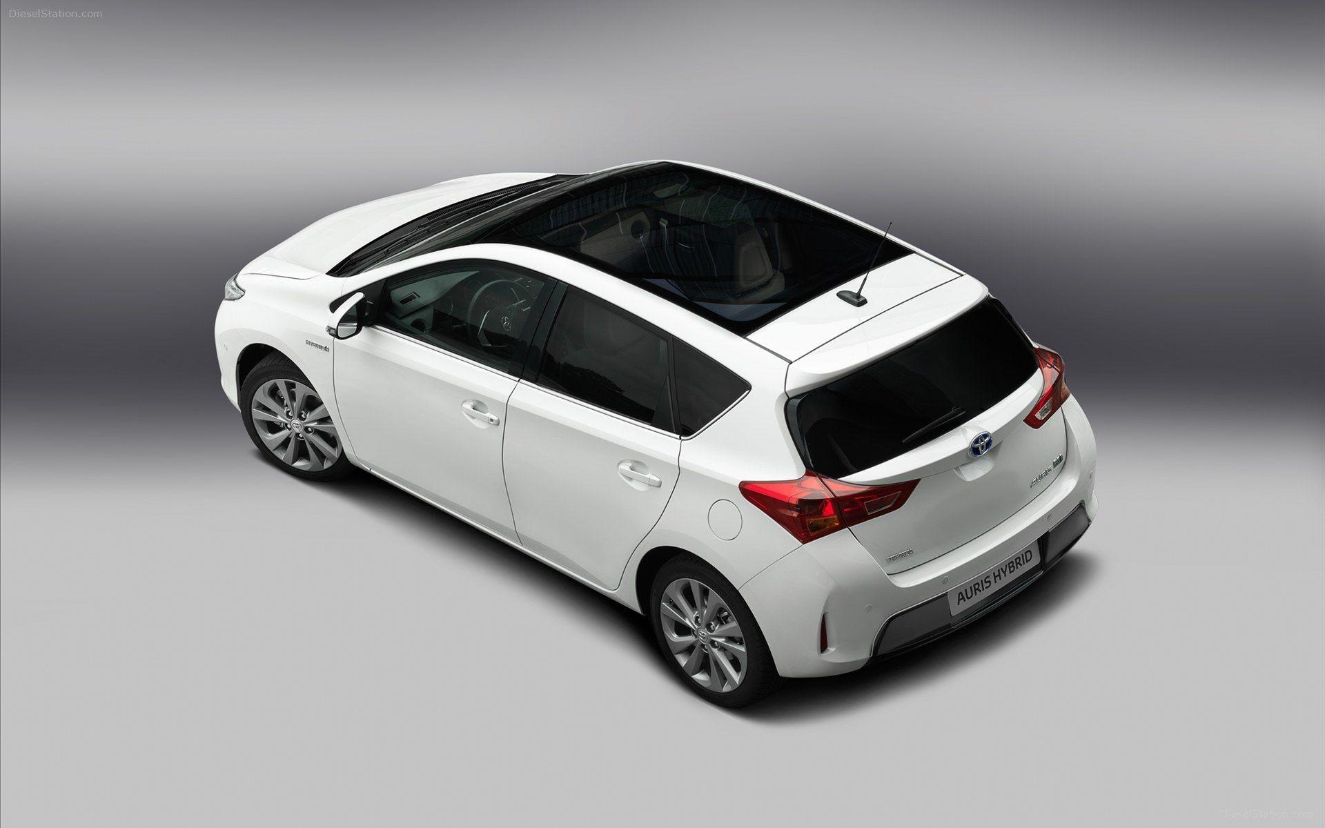 1920x1200 Toyota Auris Hybrid 2013 Widescreen Exotic Car Wallpaper of 24, Desktop