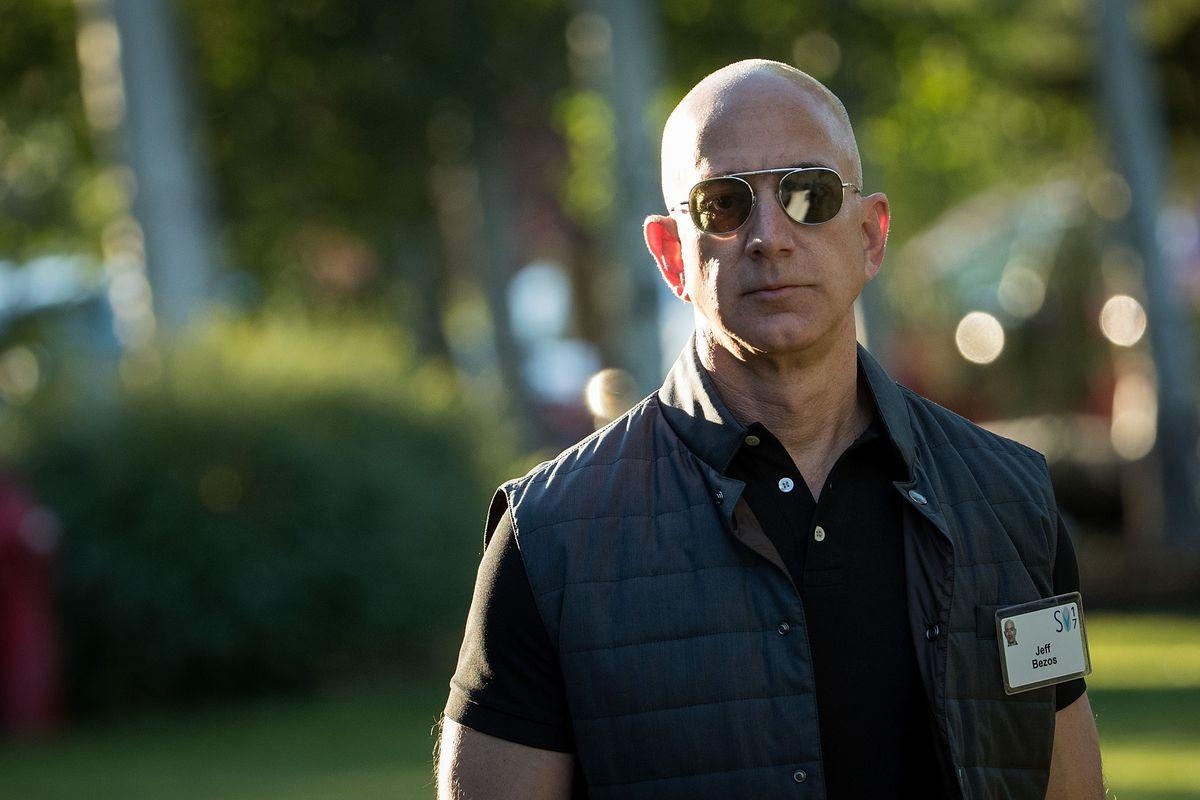 1200x800 Amazon's earnings miss means Jeff Bezos is no longer world's richest, Desktop