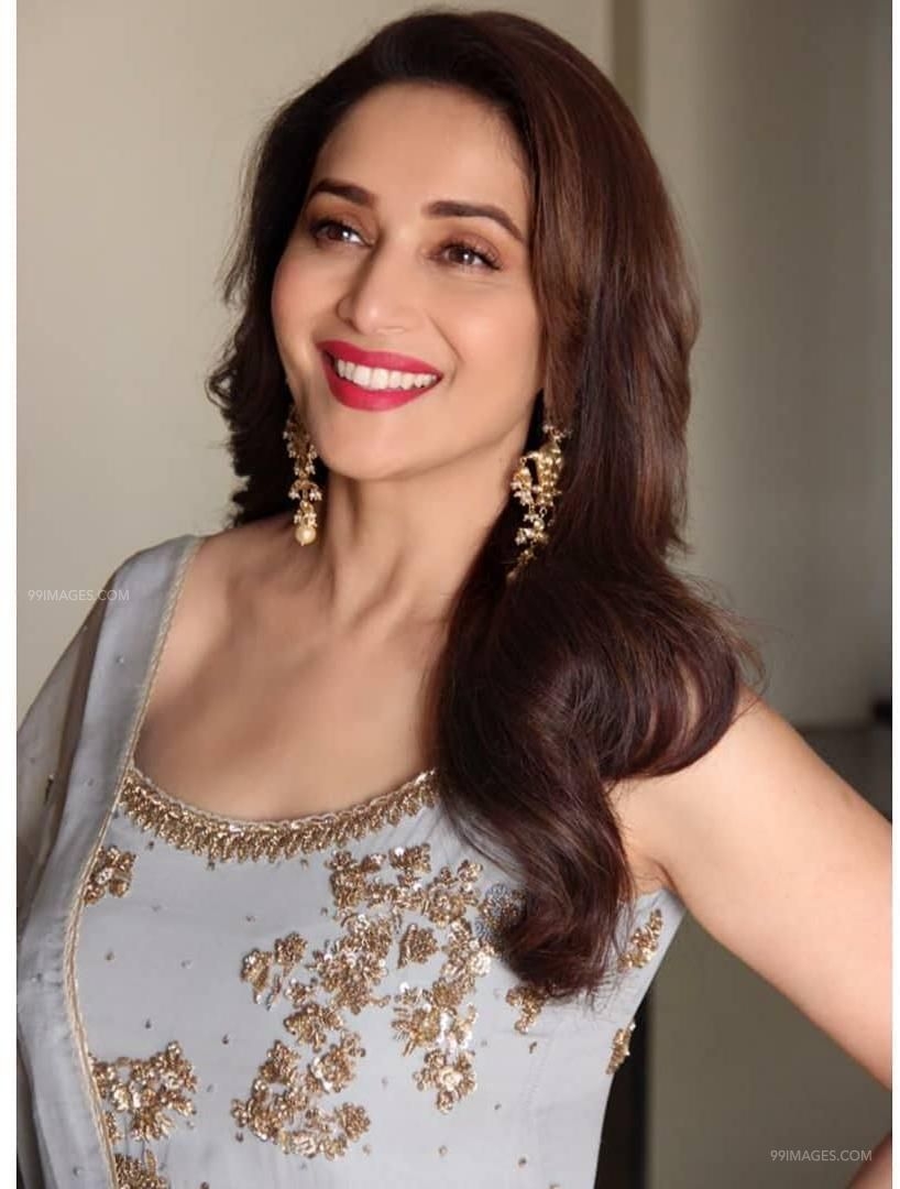 820x1080 Madhuri Dixit Beautiful HD Photohoot Stills & Mobile Wallpaper HD (1080p) #madhuridixit #dancer #singer #producer #televi. Madhuri dixit, Beautiful, Celebrities, Phone