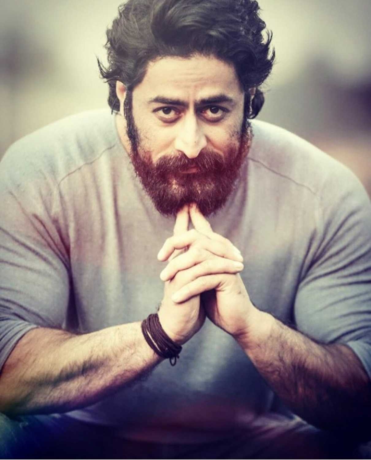 1210x1500 Mohit Raina Bio, Age, Height, Early Life, Career, Family, Movies, Phone