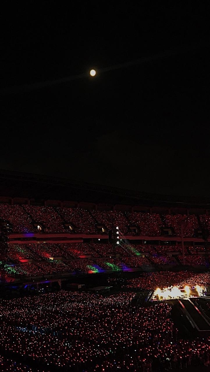 730x1280 army bomb ocean, Phone