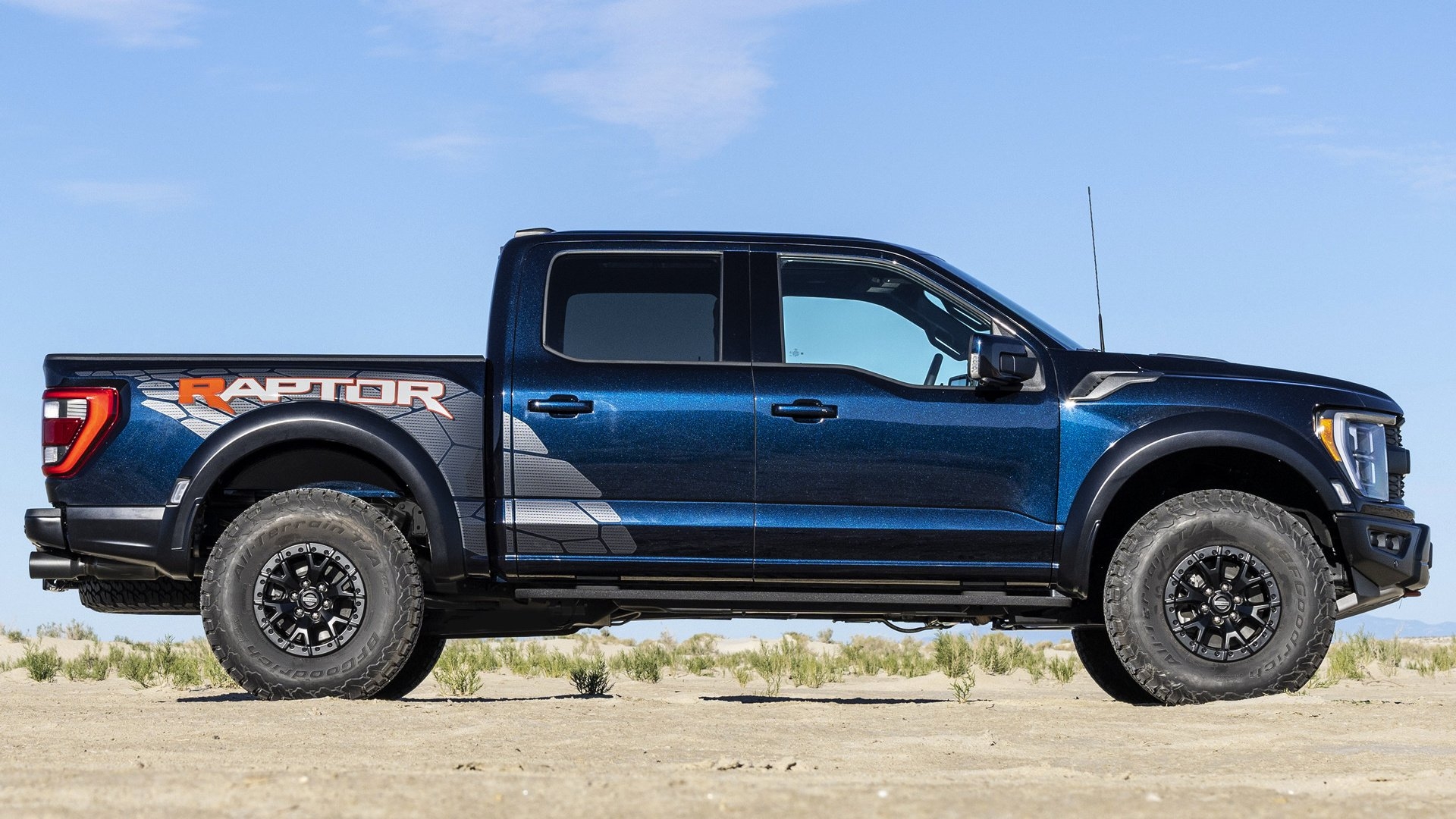 1920x1080 2022 Ford F 150 Raptor R SuperCrew, Desktop