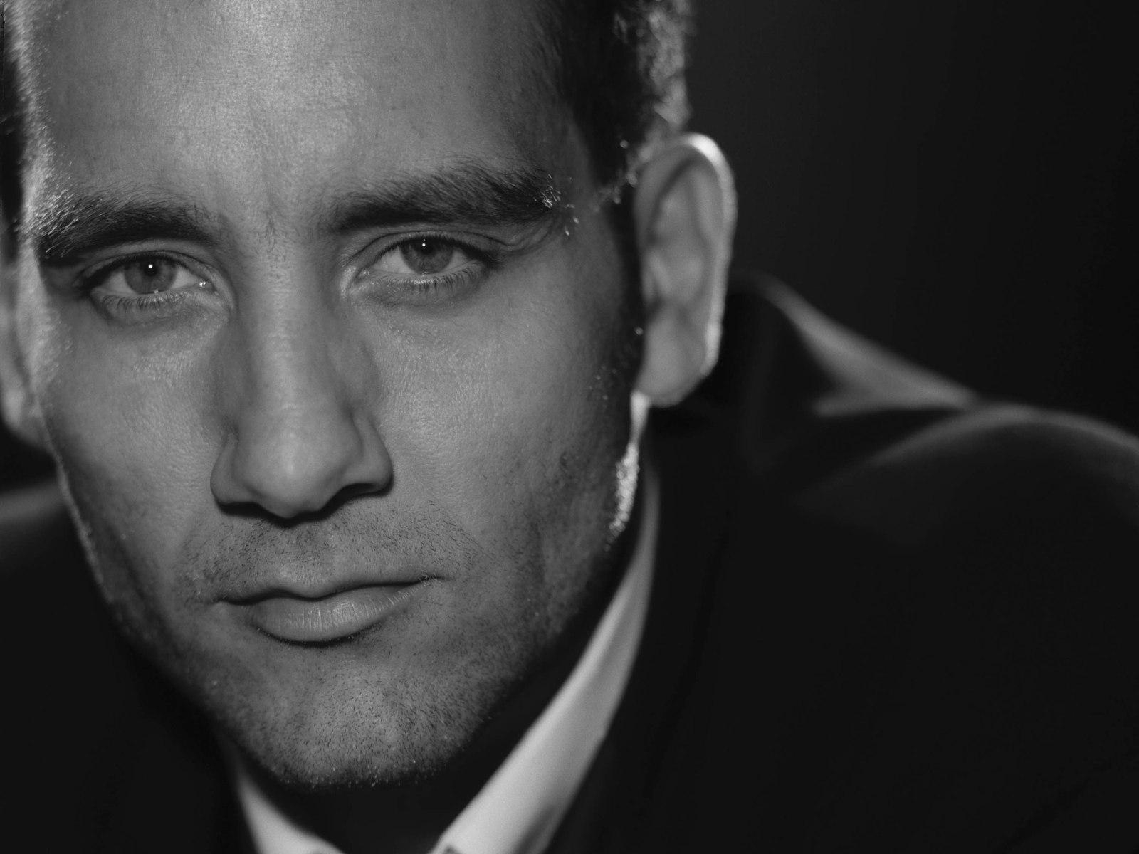 1600x1200 Wallpaper Clive Owen Celebrities, Desktop