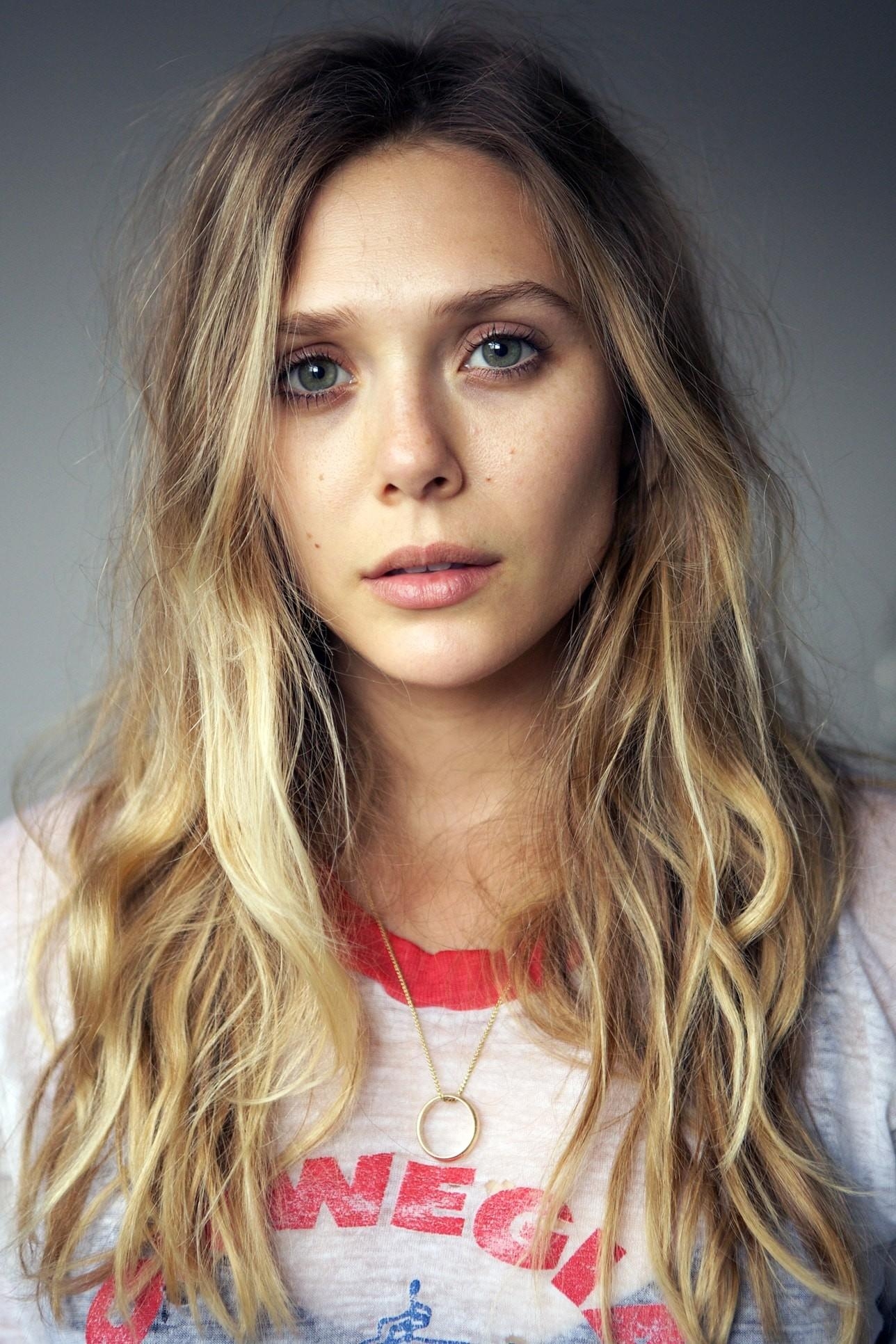 1290x1940 Elizabeth Olsen Wallpaper, Phone