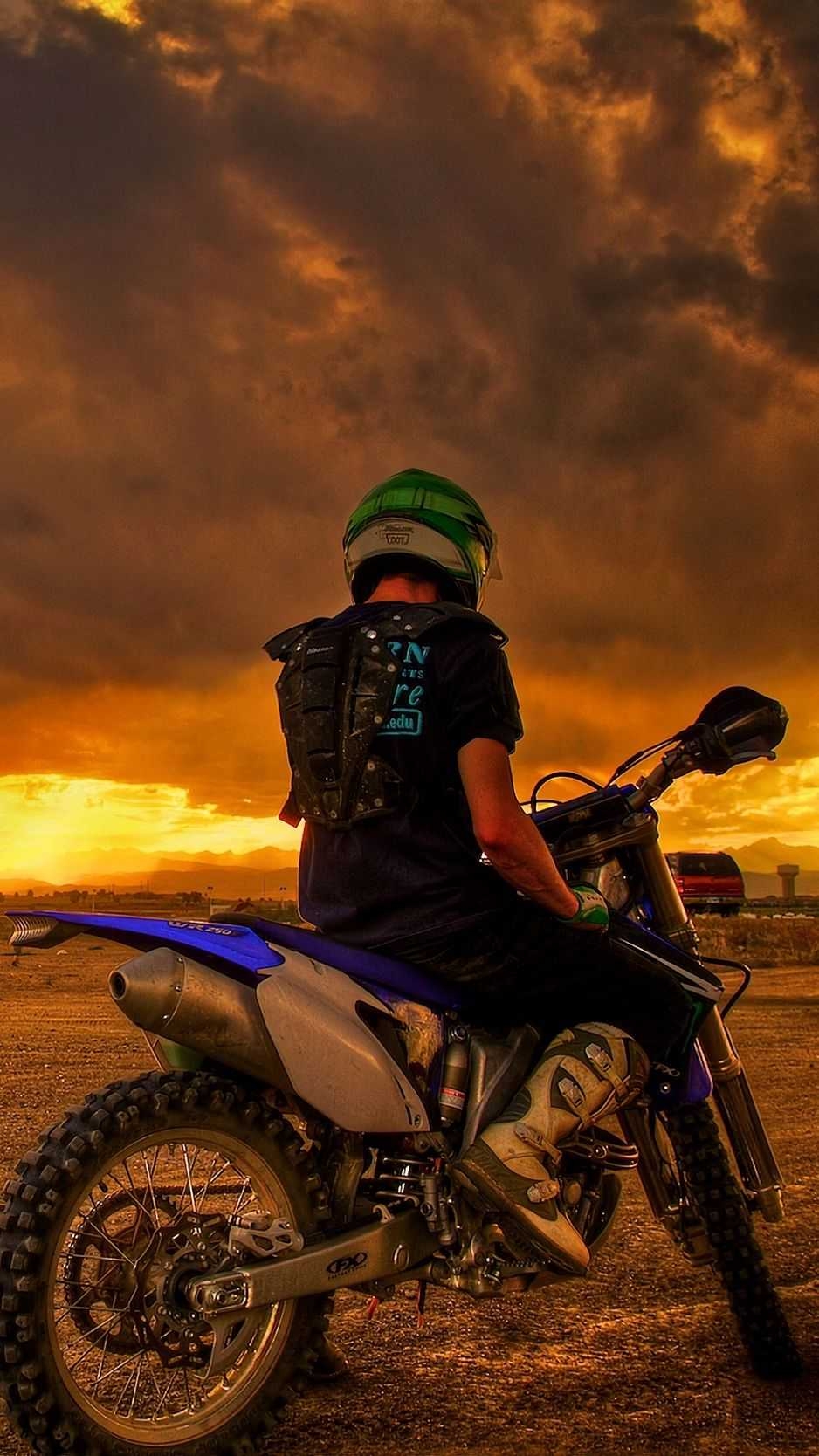 940x1670 Dirt Bike Wallpaper, Phone