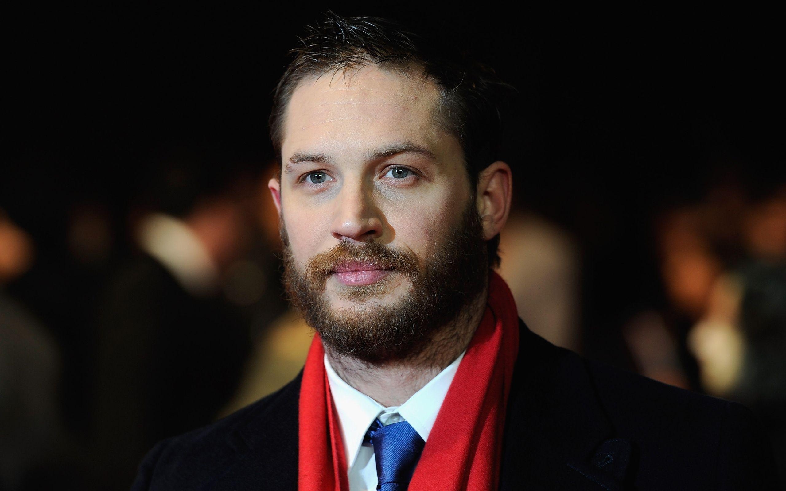 2560x1600 Tom Hardy Wallpaper 04, Desktop