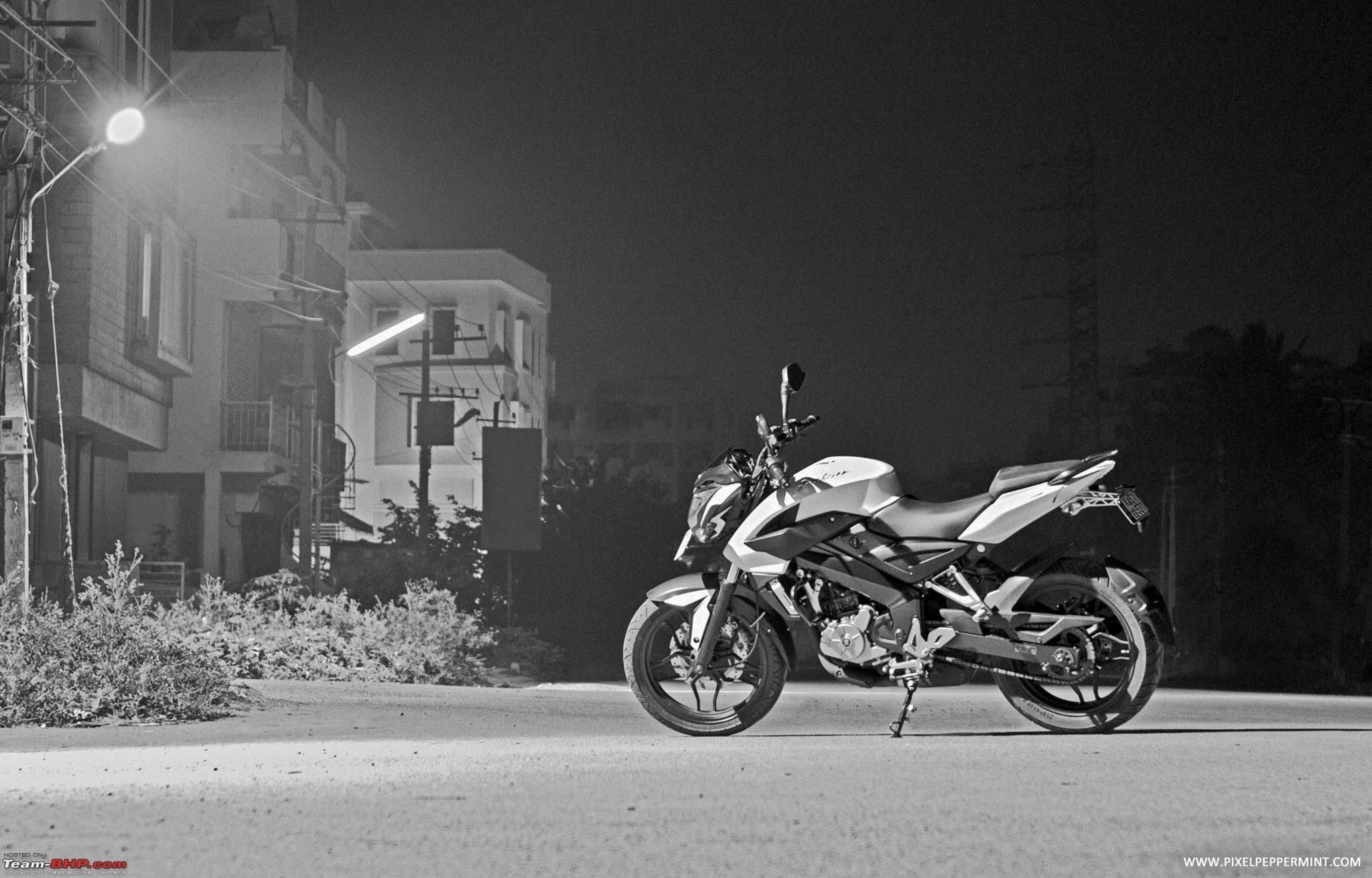 2050x1320 Bajaj Pulsar NS200 White Wallpaper, Desktop