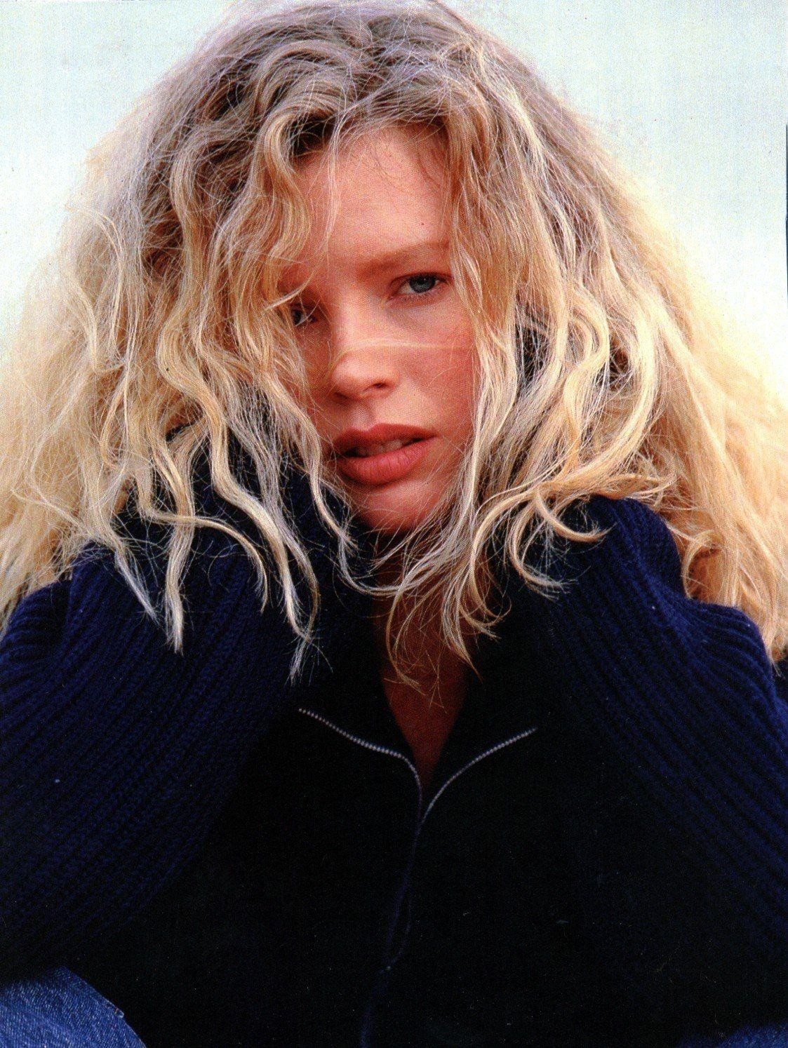 1130x1500 Kim Basinger Hot Wallpaper 11725, Phone