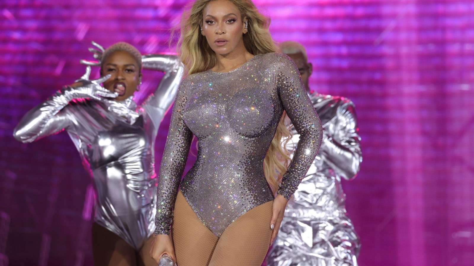 1600x900 Beyoncé 'Renaissance' Movie Tickets and How To See Concert Film in Theaters, Desktop