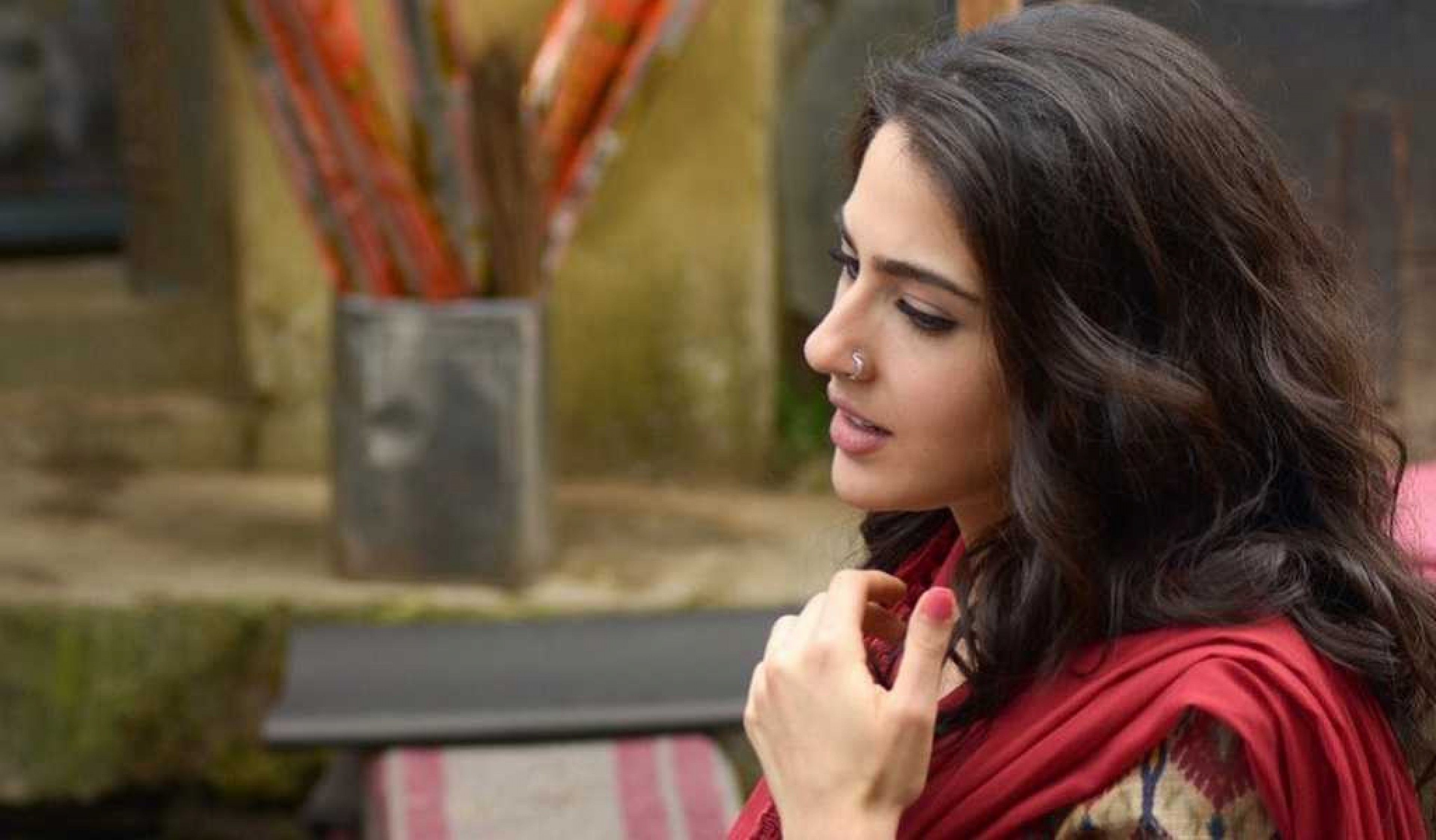 3840x2250 sara ali khan in kedarnath movie.com • 4K 5k, Desktop