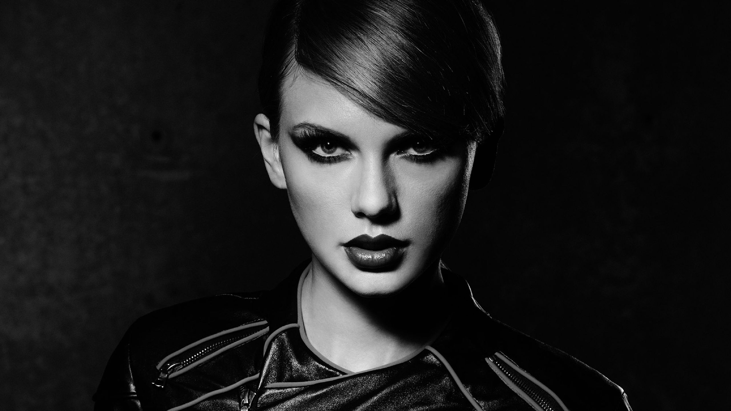 2560x1440 Taylor Swift Monochrome 1440P Resolution Wallpaper, HD, Desktop