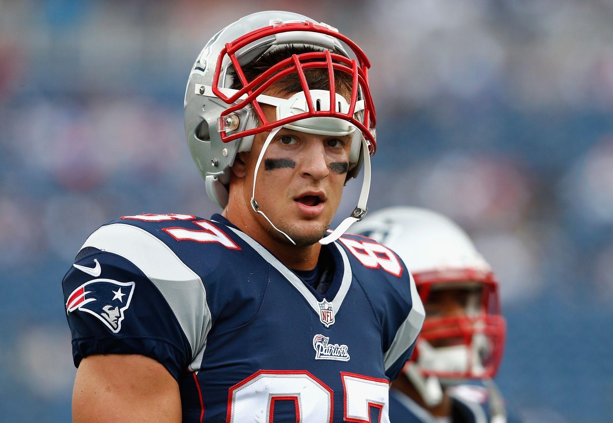 2000x1380 Rob Gronkowski Wallpaper Image Photo Picture Background, Desktop