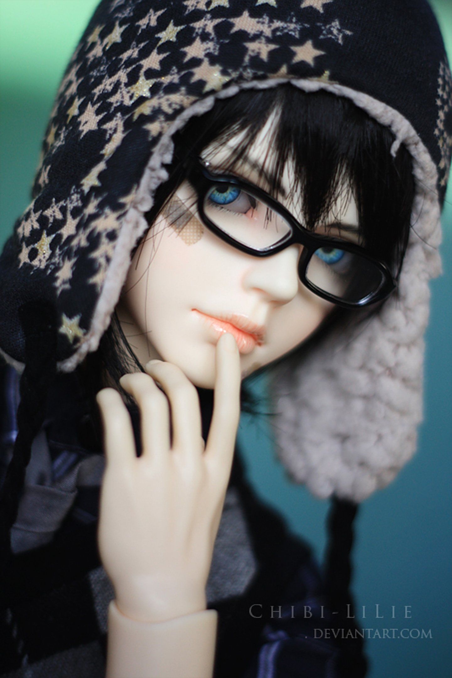 1440x2170 Doll toys hair male beauty cute blue eyes glasses wallpaper, Phone