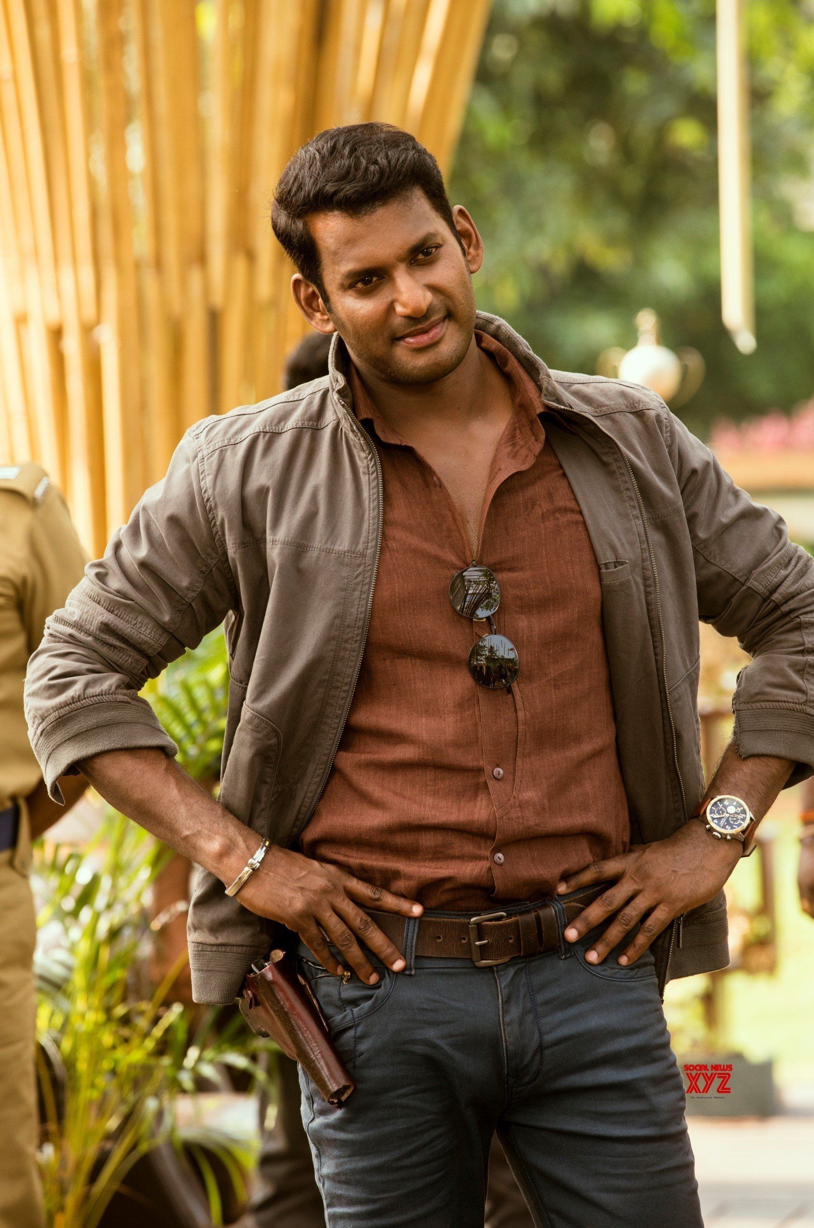 1660x2500 Vishal And Raashi Khanna's Ayogya Movie New HD Stills News XYZ. Famous indian actors, Movies, Vishal actor, Phone