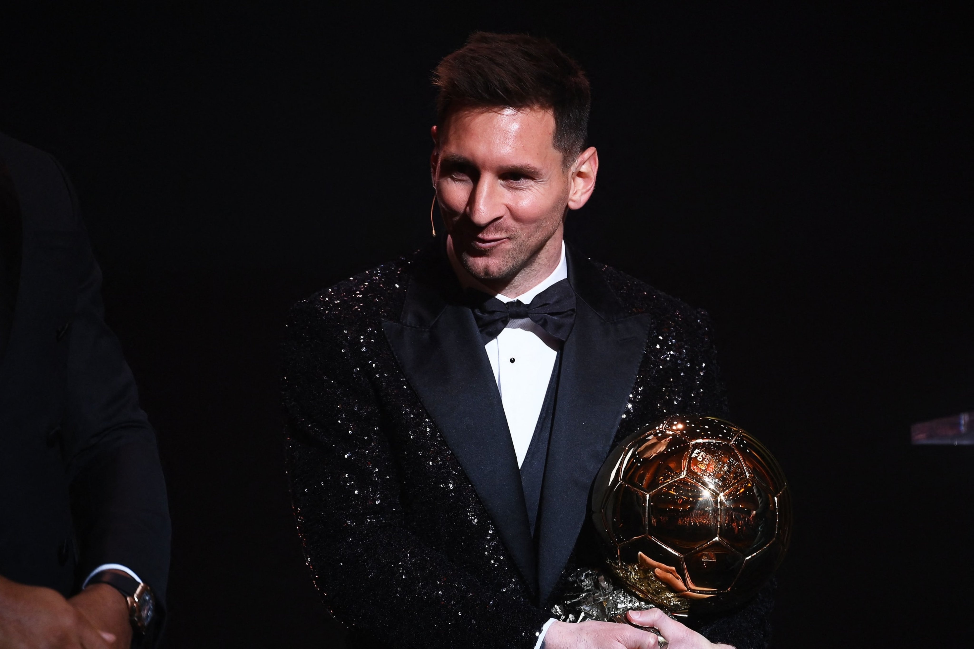 4100x2740 Leo Messi 2021 Ballon d'Or wallpaper, Desktop