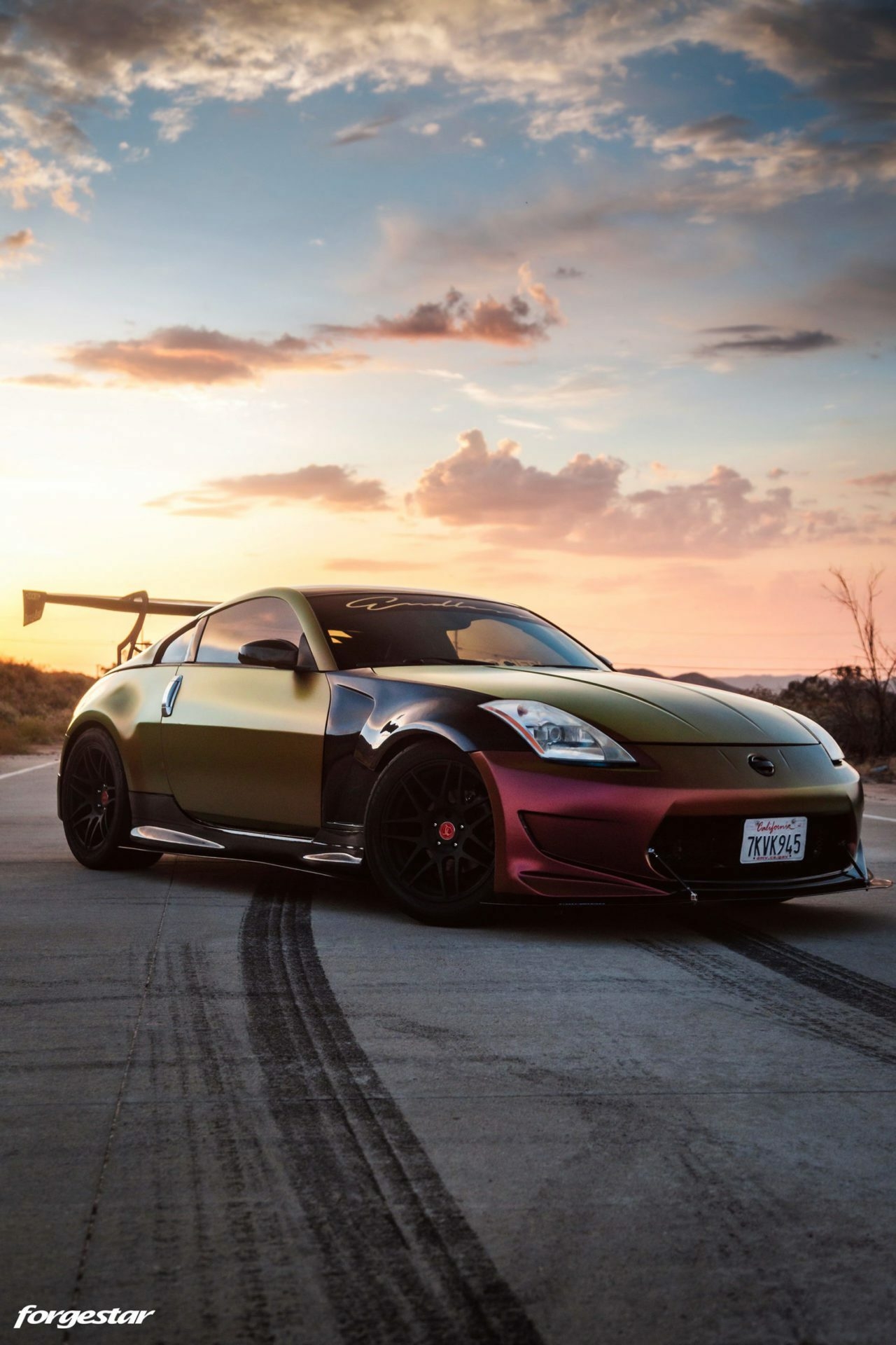 1280x1920 Satin Chameleon Wrapped Nissan 350Z Z33 F14, Phone