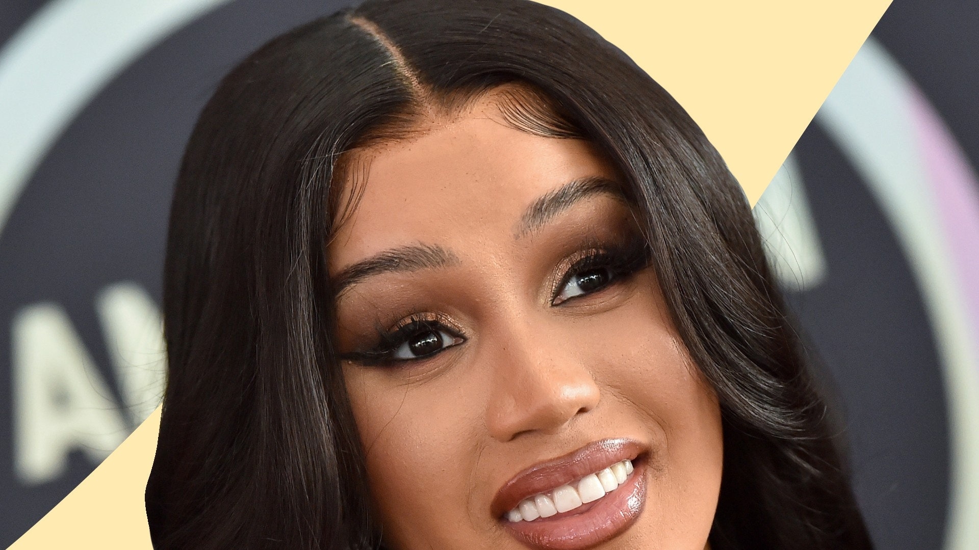 1920x1080 Cardi B Is The Latest Celebrity To Rock Pamela Anderson's '90s Messy Bun, Desktop