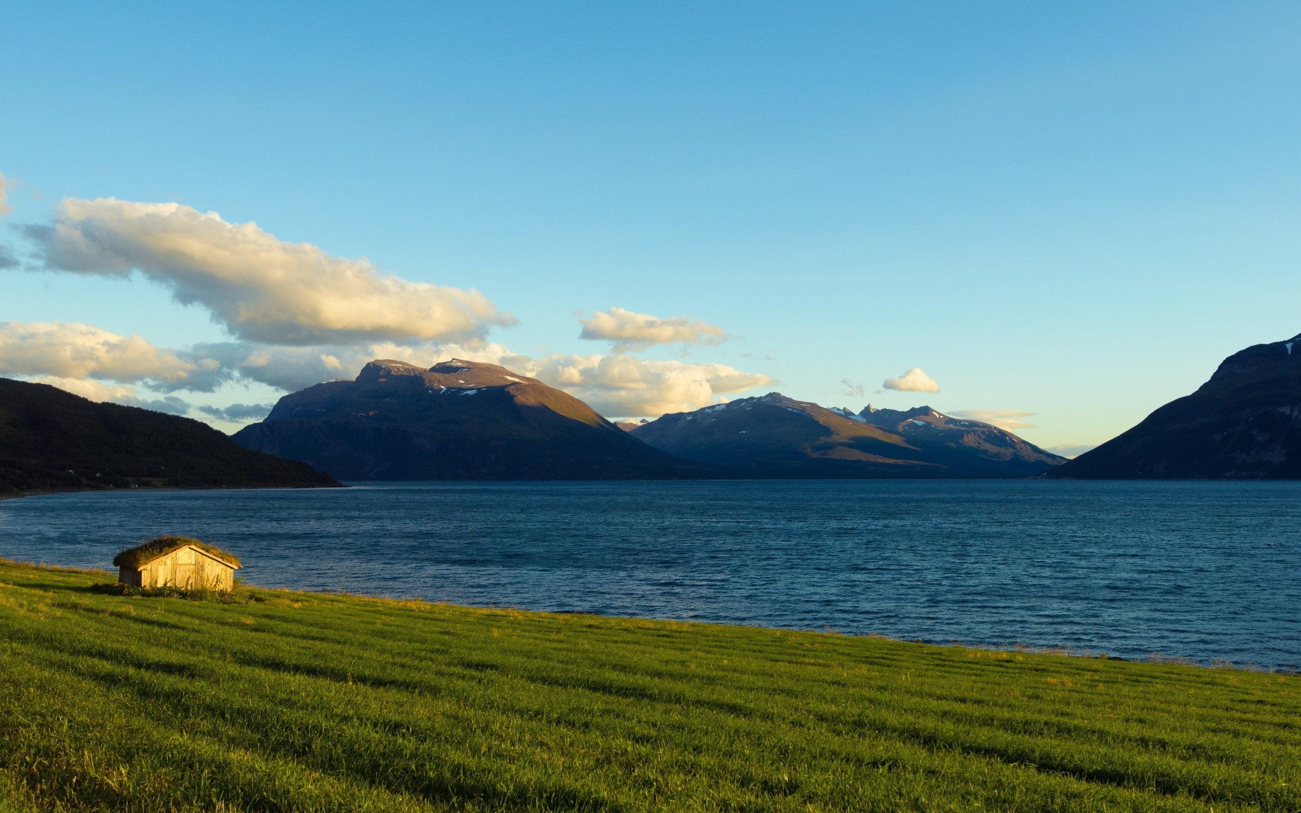 2560x1600 HD wallpaper: sea, mountains, Norway, Tromso, the wreckage, Desktop