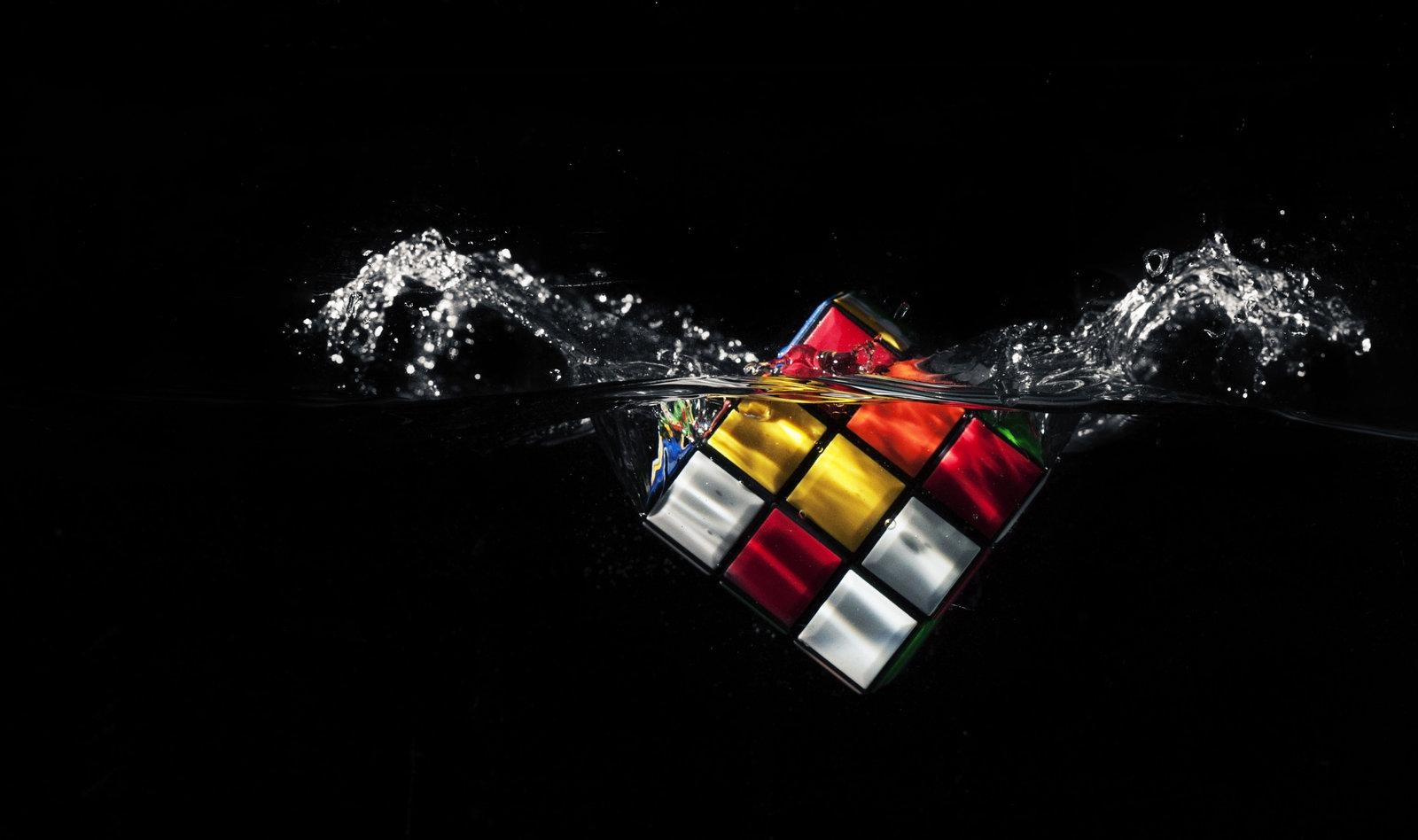 1600x950 Rubik S Cube Wallpaper, Desktop