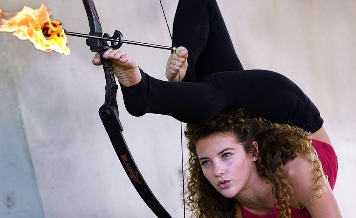 1140x700 Stop Youtube Sensation Sofie Dossi, Desktop