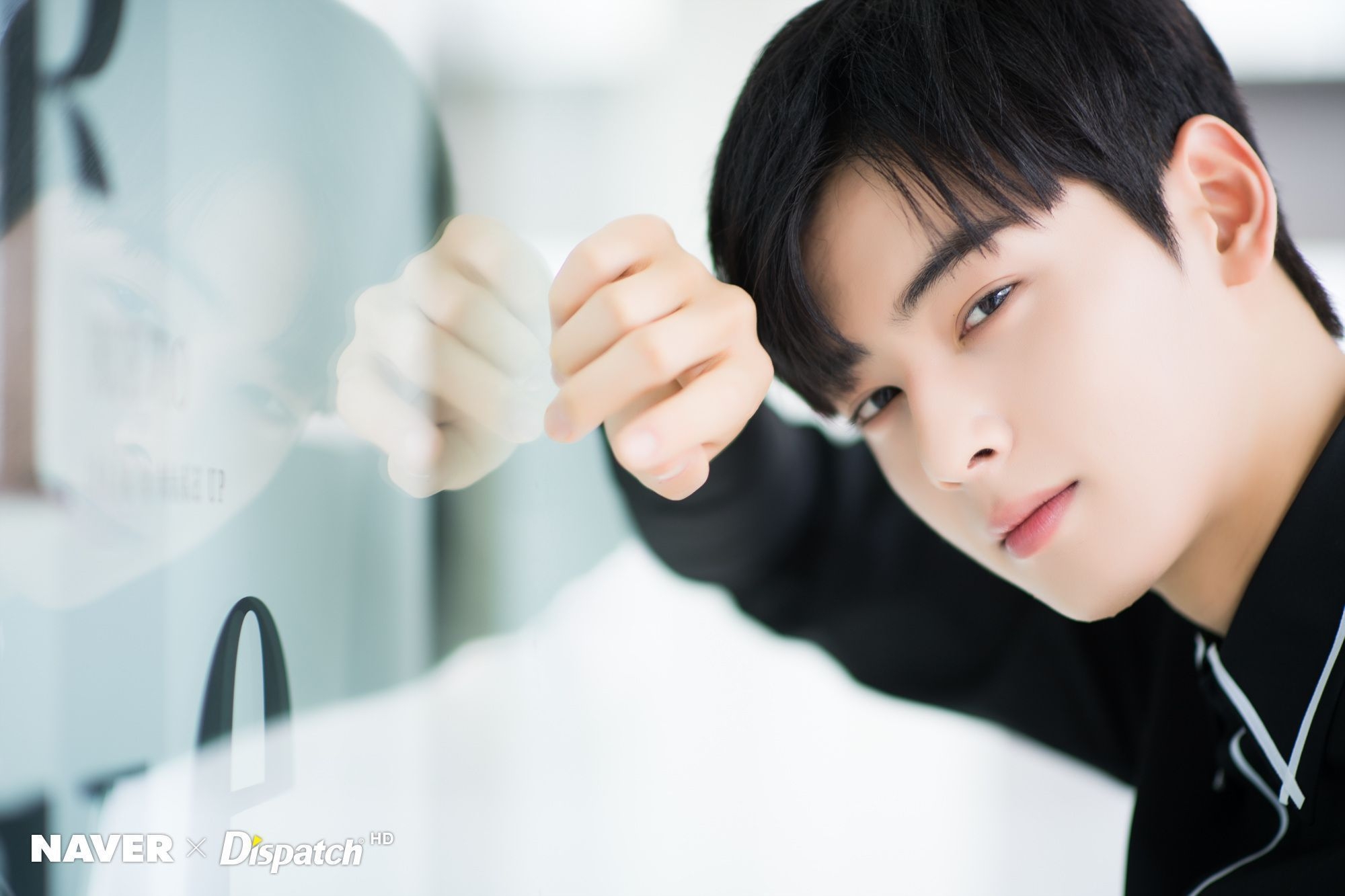 2000x1340 Eunwoo Wallpaper Free Eunwoo Background, Desktop