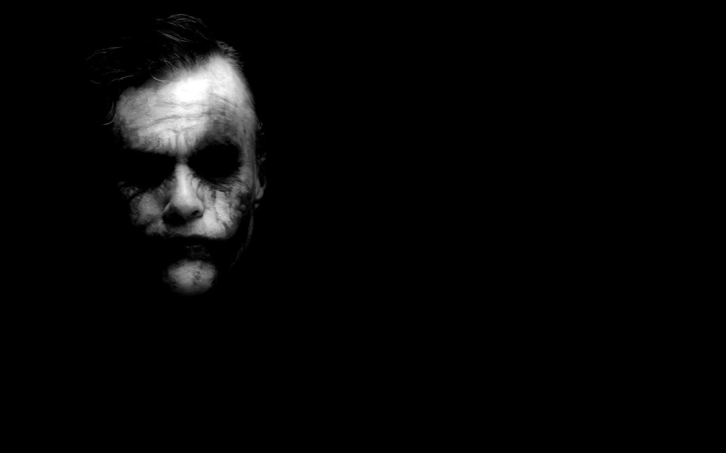 1440x900 Joker, Batman, The Dark Knight, Heath Ledger, Dark, Black, White, Desktop