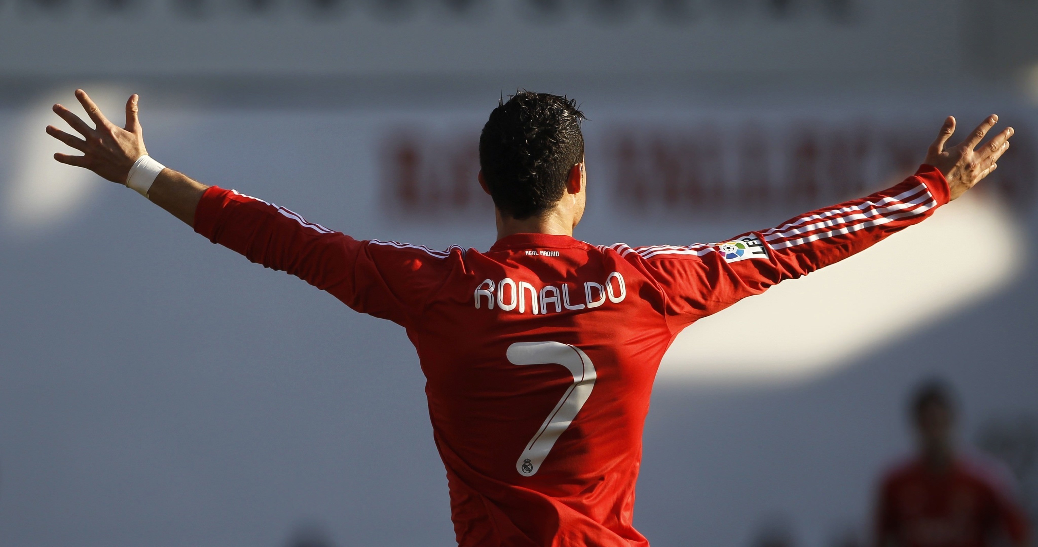 4100x2160 cristiano ronaldo soccer player 4k ultra HD wallpaper High quality walls, Desktop