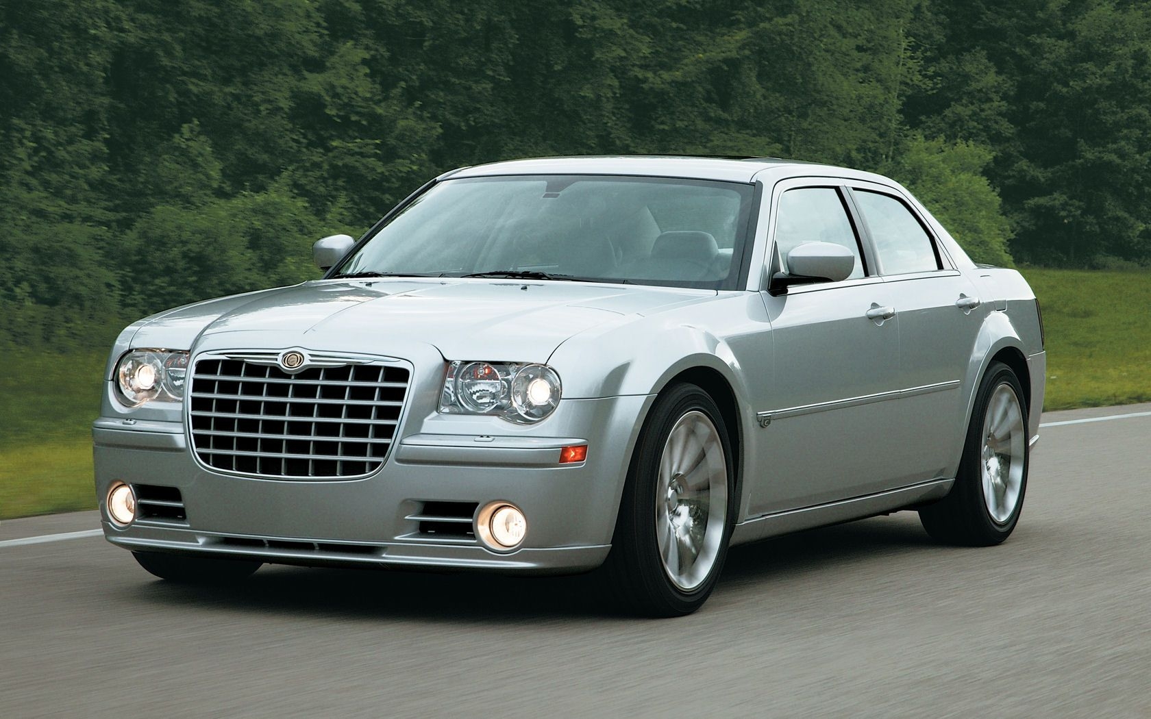 1680x1050 Chrysler 300 Touring, Limited, 300C, SRT8 Widescreen, Desktop