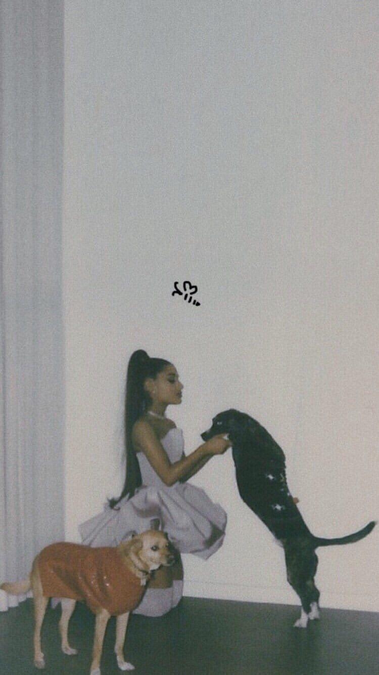 750x1340 Ariana Grande wallpaper♡. Ariana, Phone