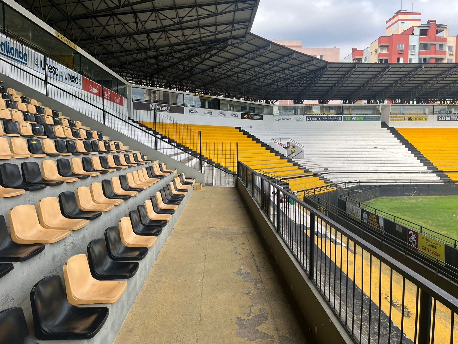 1600x1200 Criciúma Esporte Clube participa de mais uma reunião da Liga Forteádio Fundação Marconi 99.9 MHZ, Desktop