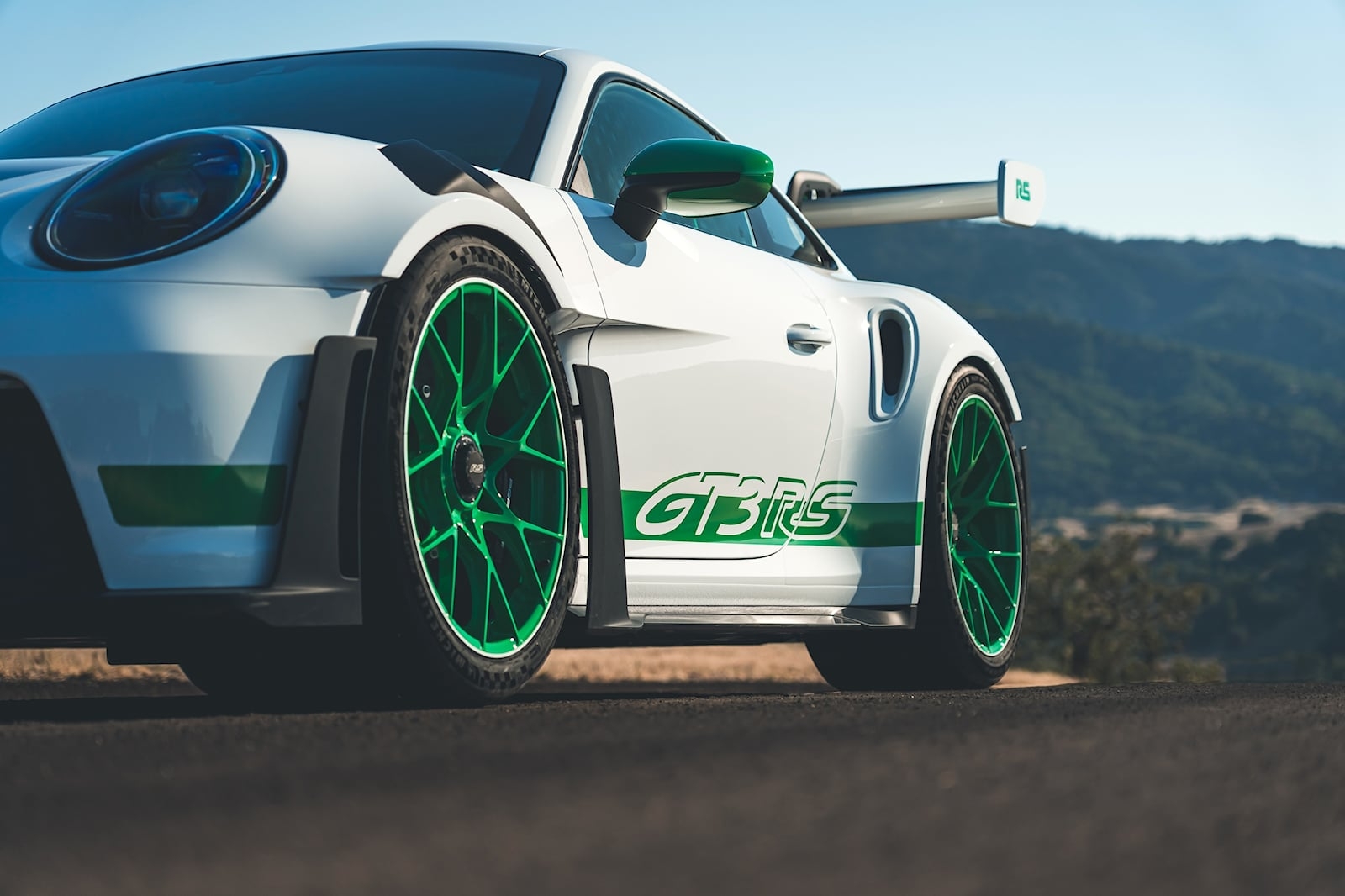 1600x1070 2023 Porsche 911 GT3 RS Exterior Photo, Desktop