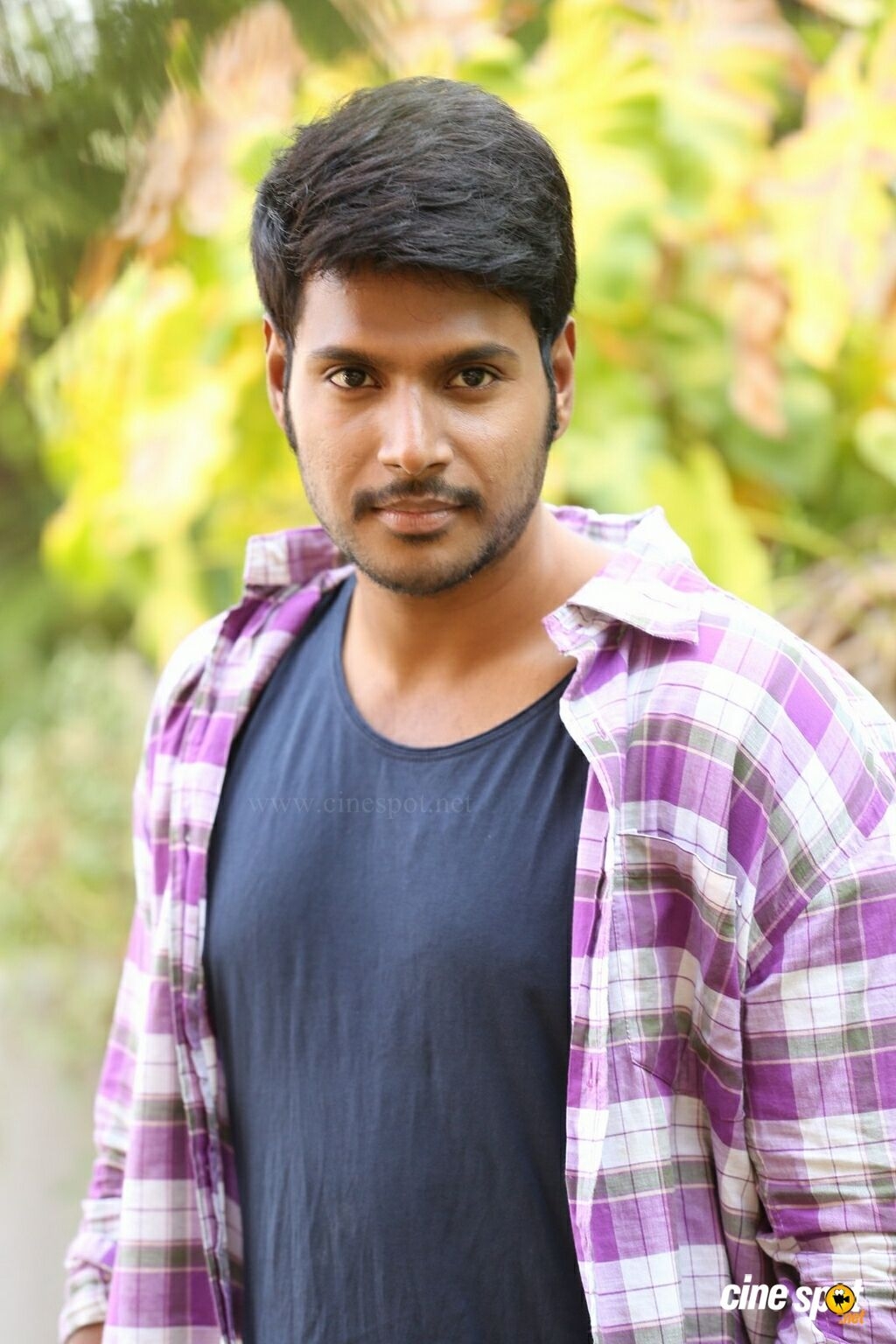 1030x1540 Sundeep Kishan Latest Photo (11), Phone